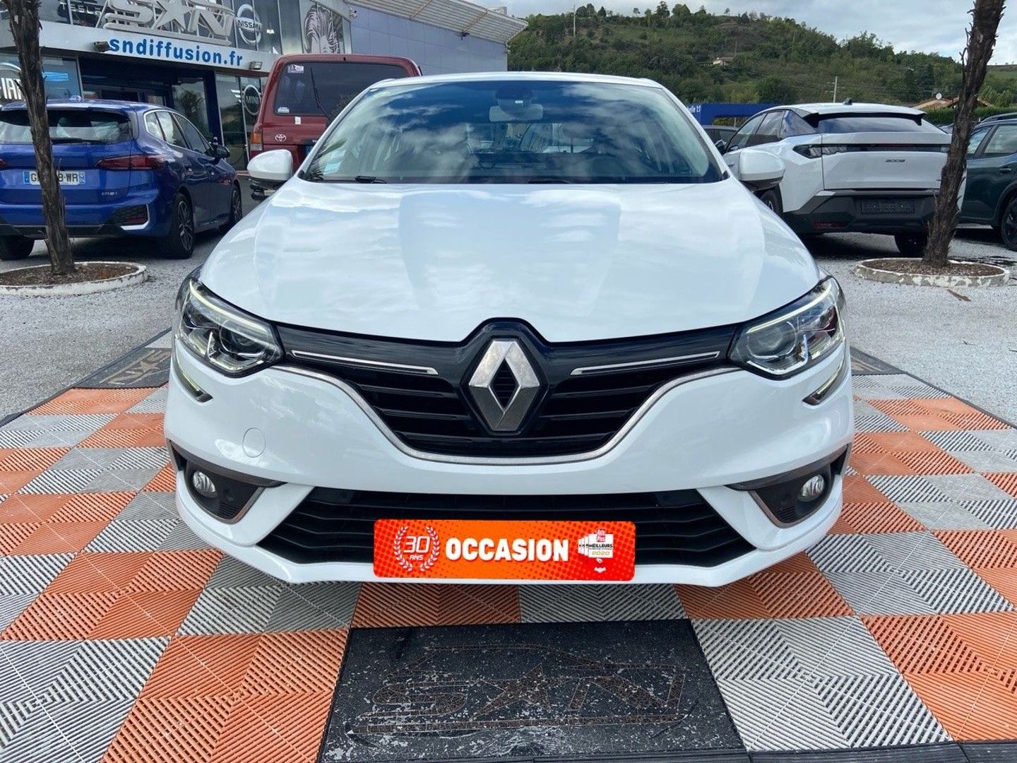 RENAULT MEGANE SOCIETE - Blue DCi 95 BV6 ZEN GPS JA 16" 2PL 9000 HT