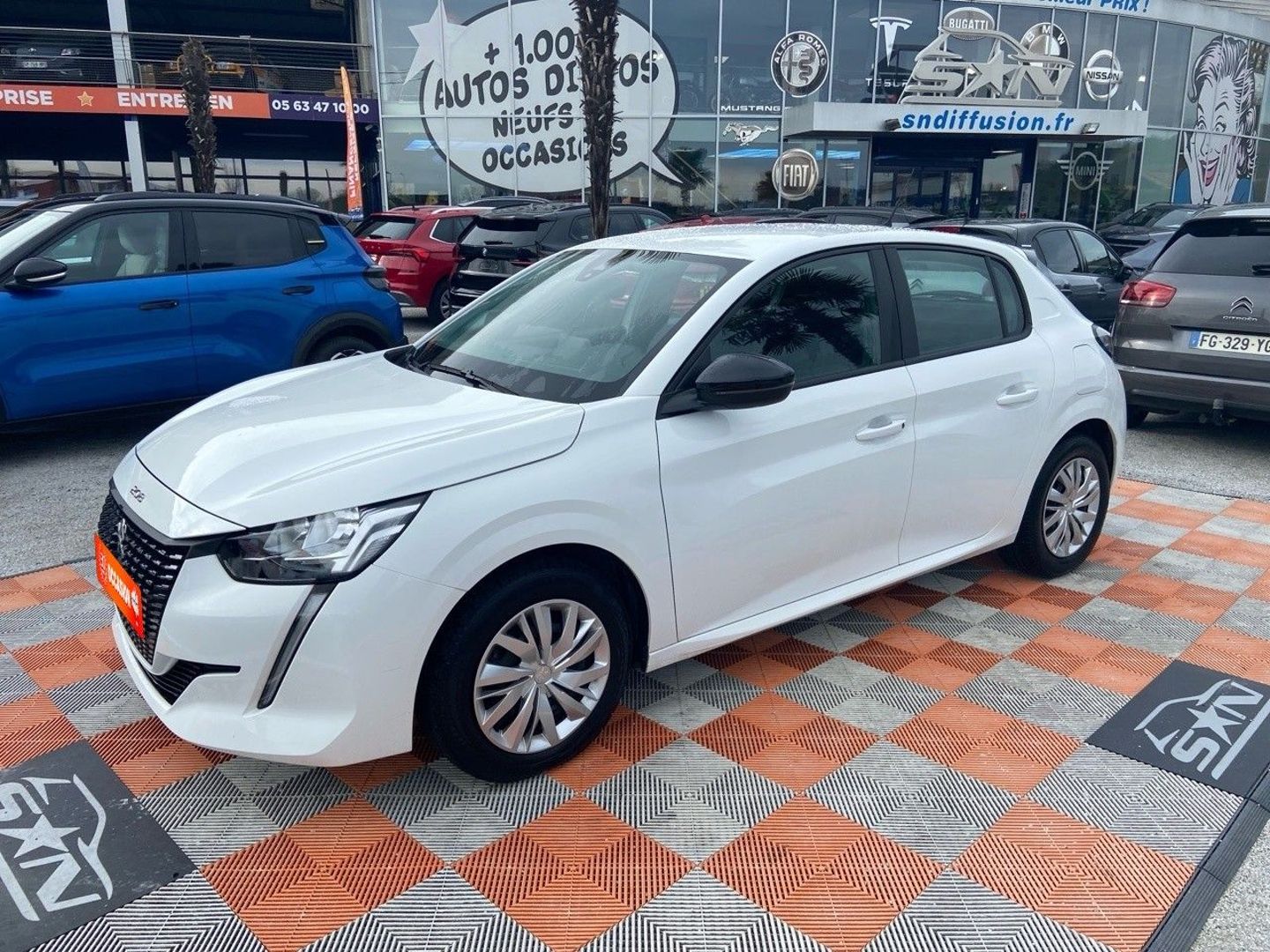 PEUGEOT 208 AFFAIRE - BLUEHDI 100 BV6 PREMIUM PACK GPS 11650 HT 1°MAIN (2023)