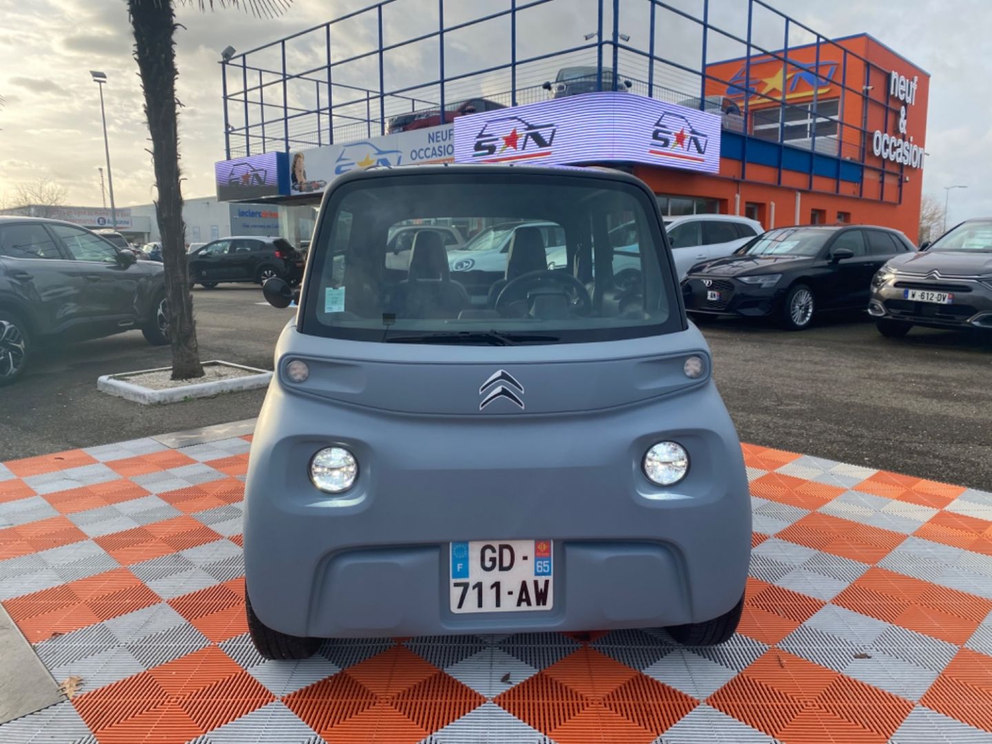 CITROEN AMI - AMI PACK ORANGE 1°Main