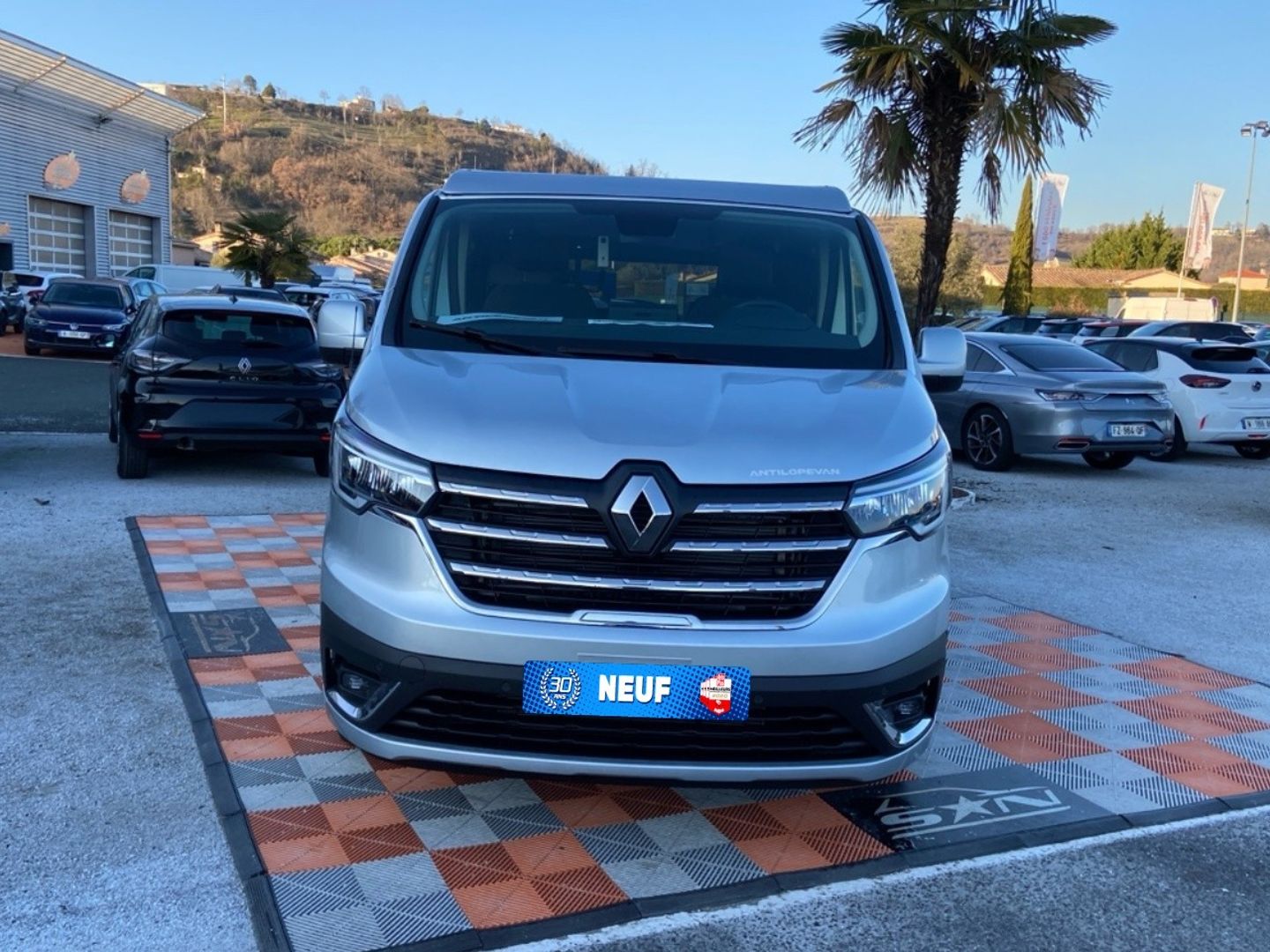 RENAULT ANTILOPE VAN - 2.0 dCi 150 EDC FLEX PLUS Pack Confort