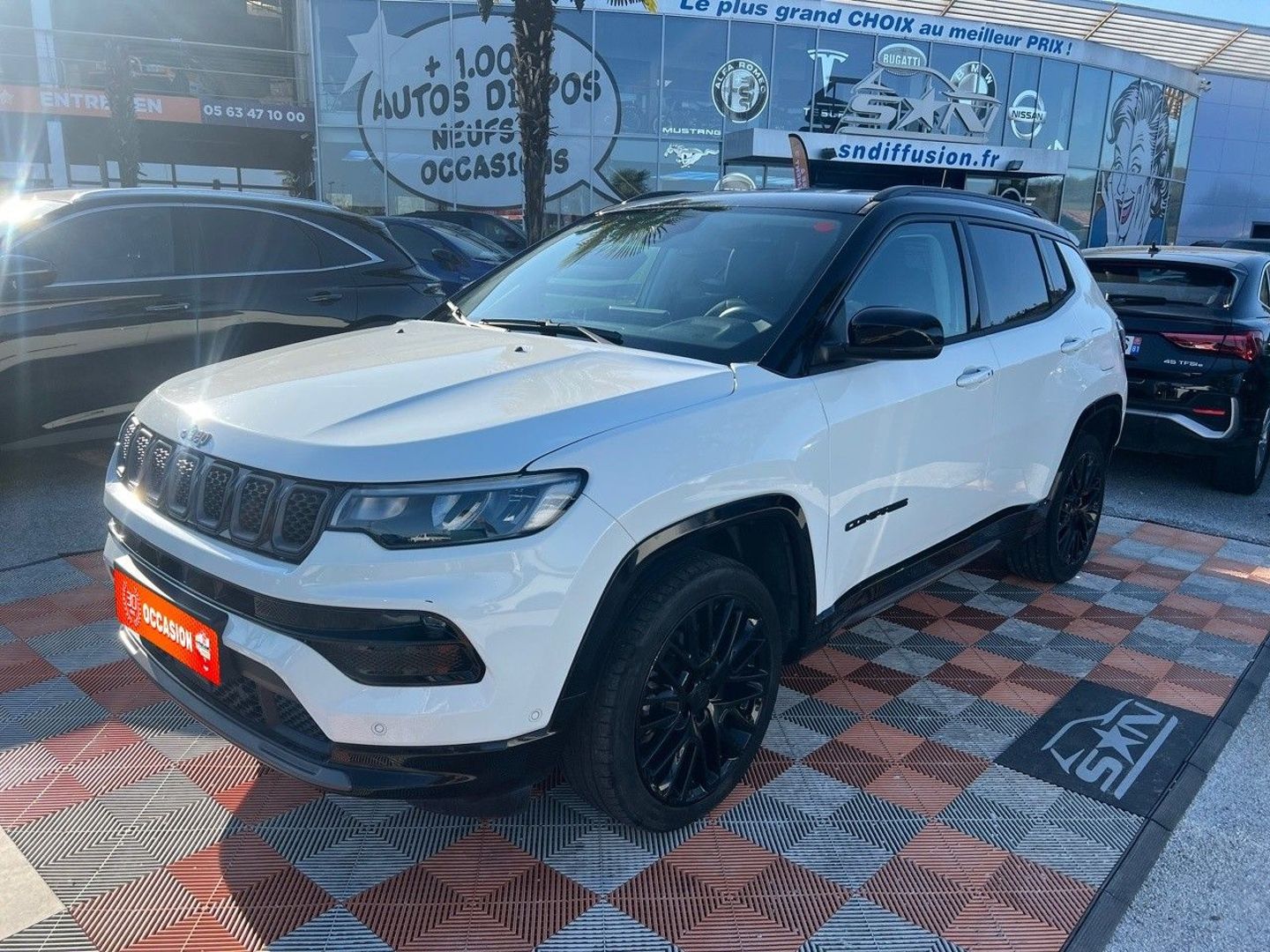 JEEP COMPASS - 1.3 PHEV T4 240 4XE EAWD S CUIR GPS Caméra JA 19" Black