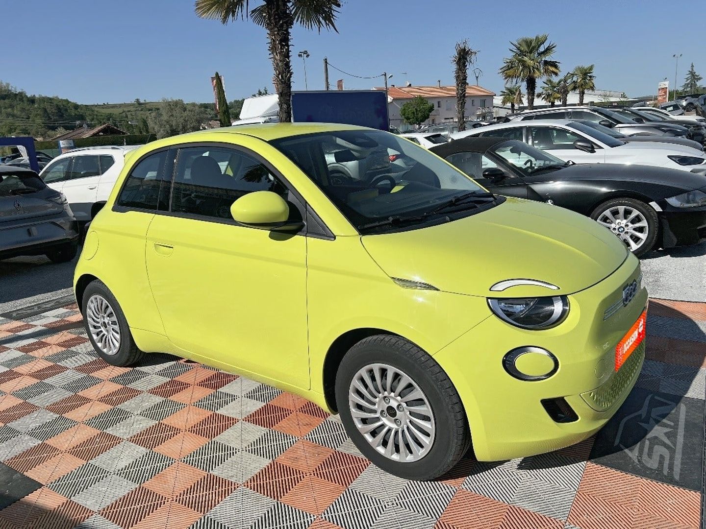 FIAT 500 e - Electrique 95 NOUVELLE 500 GPS Caméra Batterie 23.8kWh