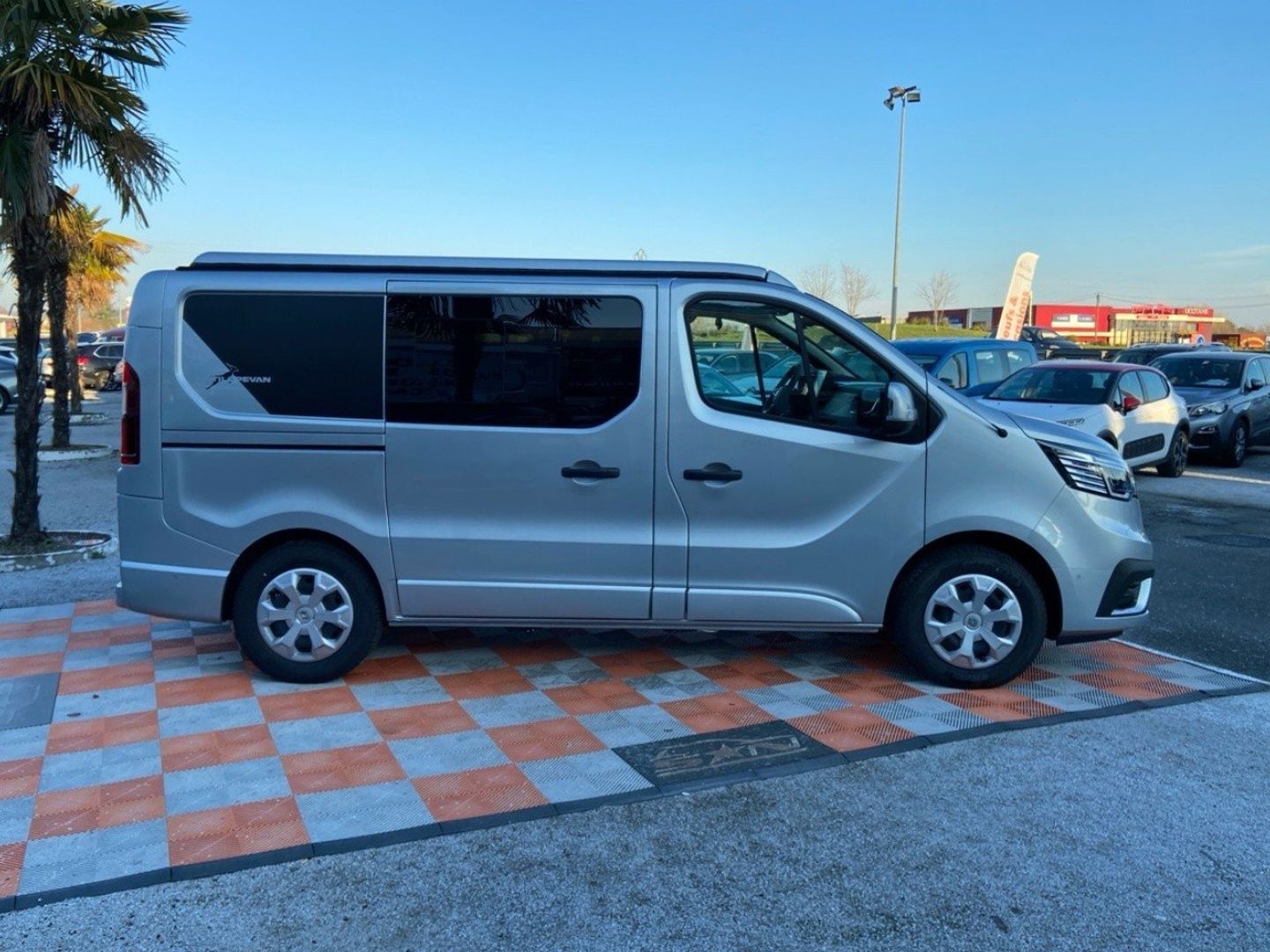 RENAULT ANTILOPE VAN - 2.0 dCi 150 EDC FLEX PLUS Pack Confort