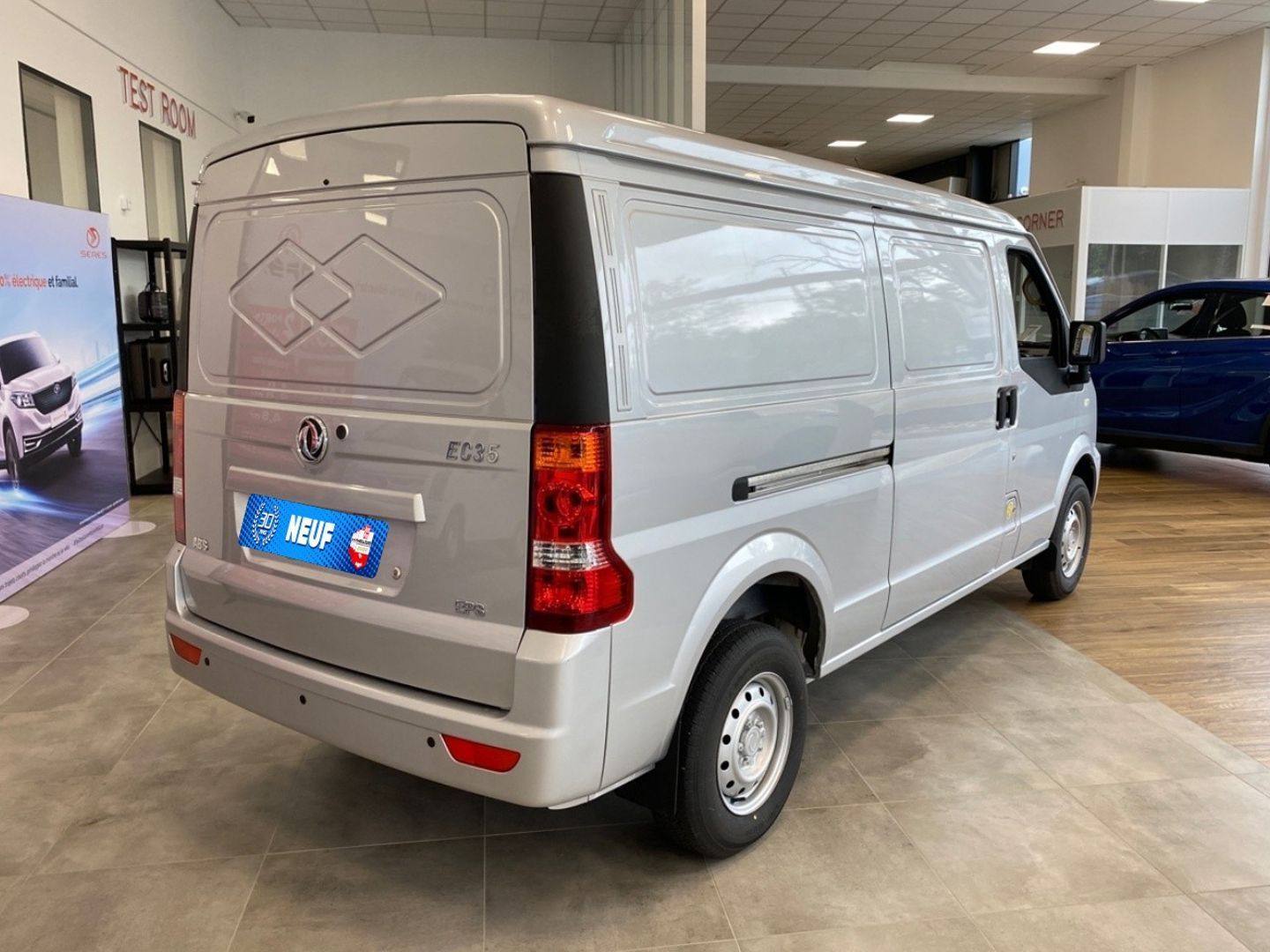 DFSK Eco City 35 - VAN 2 Places Caméra 2 Portes Lat. Clim. Bluetooth Hayon Tôlé