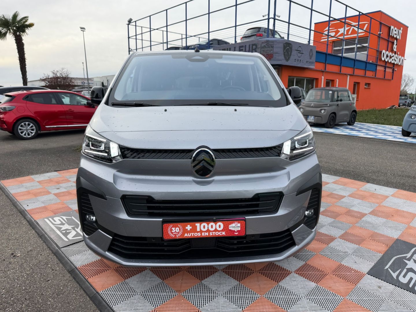 CITROEN SPACETOURER - XL BlueHDi 180 EAT8 BUSINESS PACK VIP Full Options PAS DE MALUS