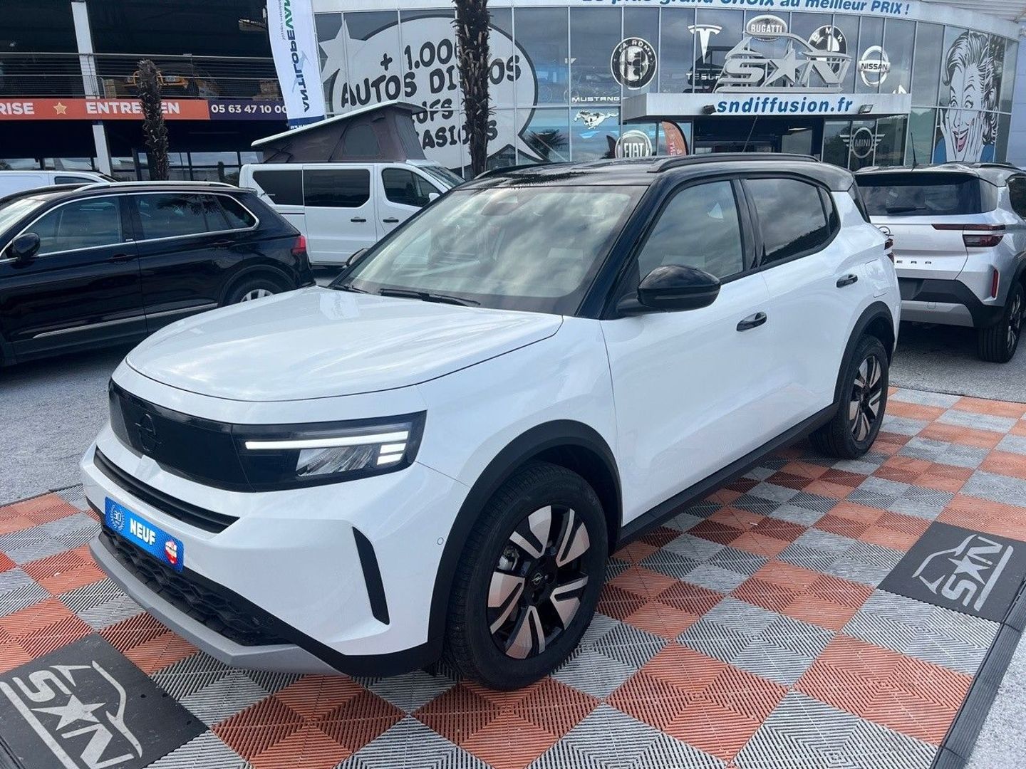 OPEL FRONTERA Hybrid 145 ULTIMATE GPS Caméra JA 17" Toit Noir