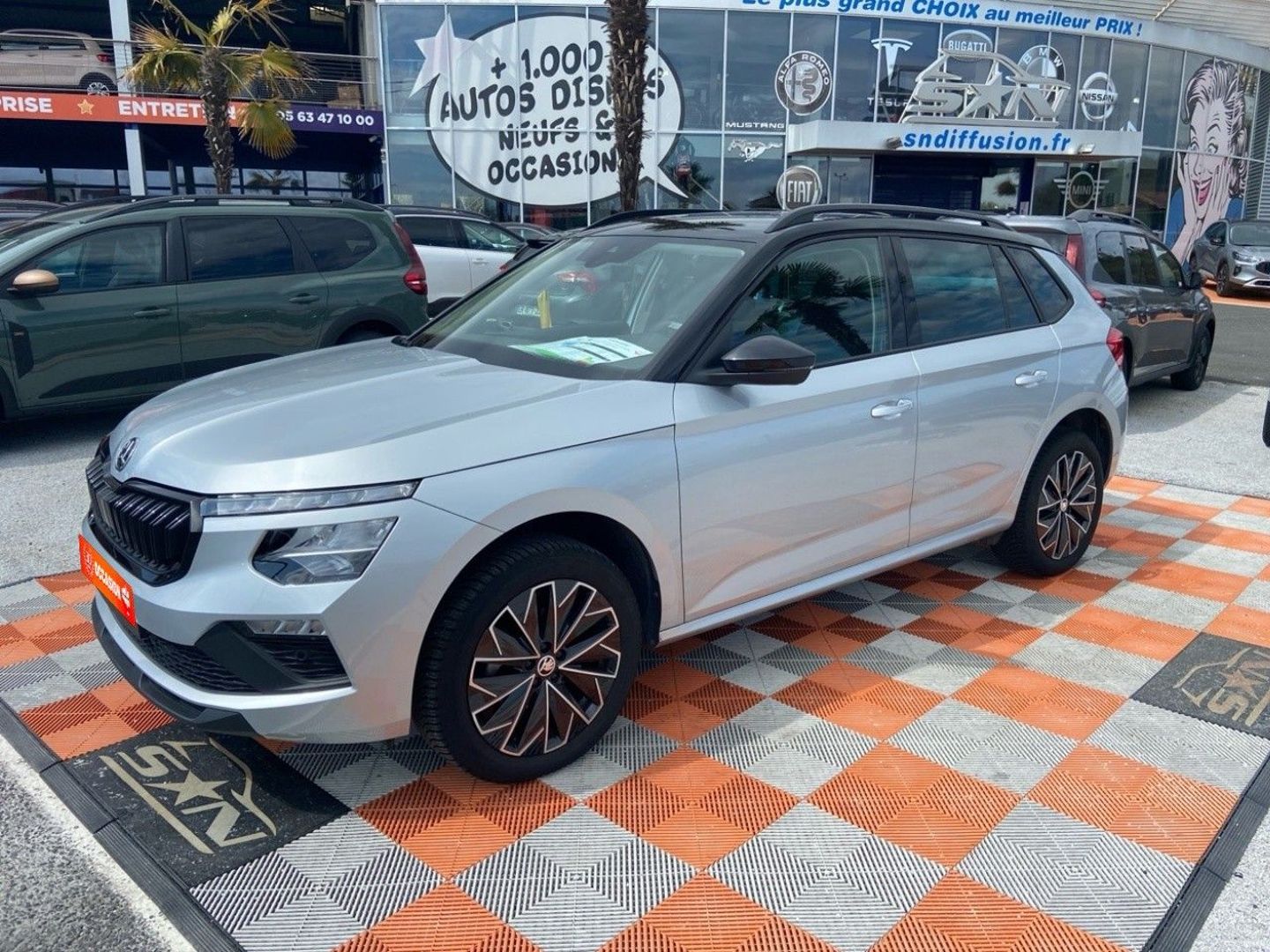 SKODA KAMIQ 1.5 TSI 150 BV6 STYLE Caméra JA 17" Black Pack