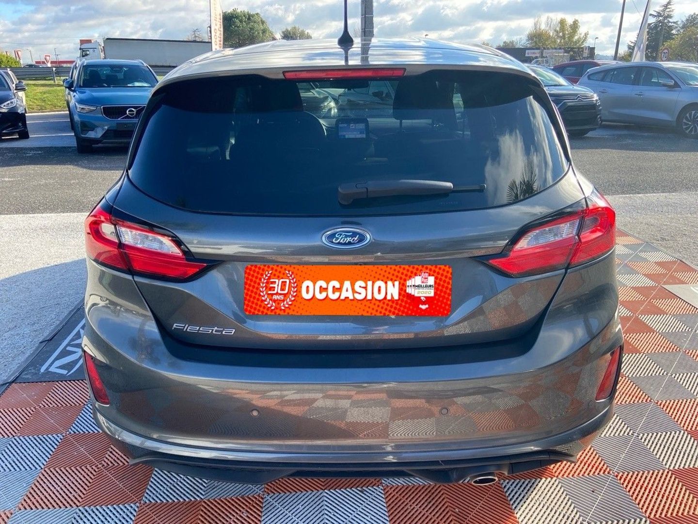 FORD FIESTA - 1.0 95 BV6 FLEXFUEL ETHANOL ST-LINE Caméra JA 17" 1° main