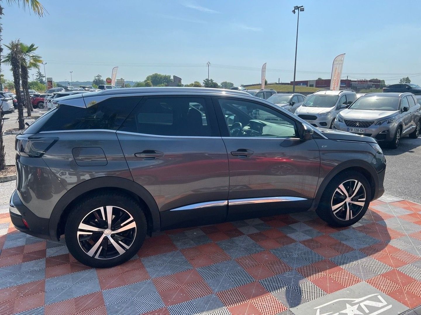PEUGEOT 3008 - BlueHDi 130 EAT8 GT Hayon Grip Control SC