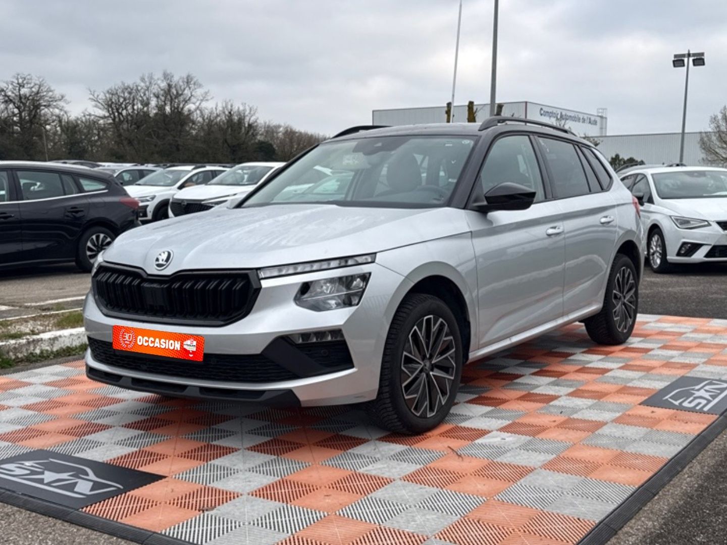 SKODA KAMIQ - 1.5 TSI 150 ACT BV6 EDITION CAMÉRA JA 17" PACK BLACK (2025)