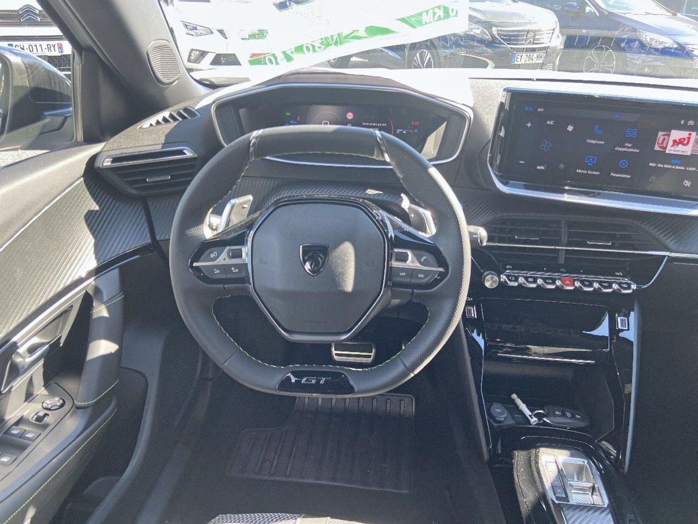 PEUGEOT 2008 - II (2) 1.2 Hybrid 145 GT e-DCS6 GPS Caméra 360° Pack Hiver