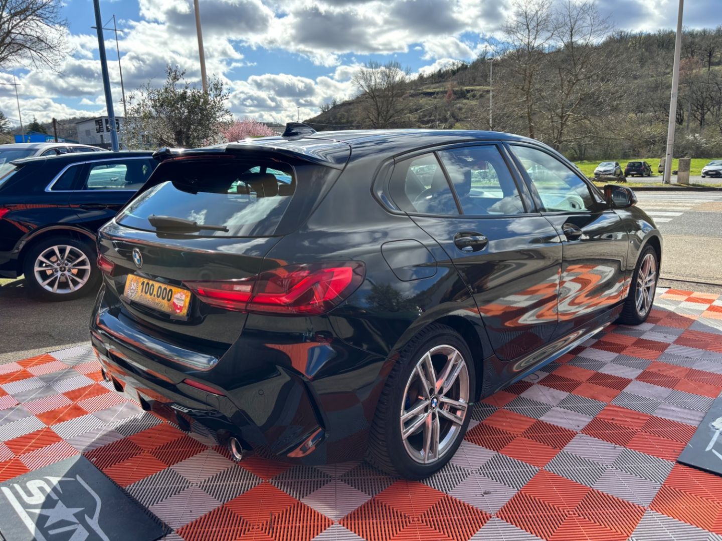 BMW SERIE 1 - (F40) 118D 150 BVA8 MSPORT GPS Caméra ADML Aileron M