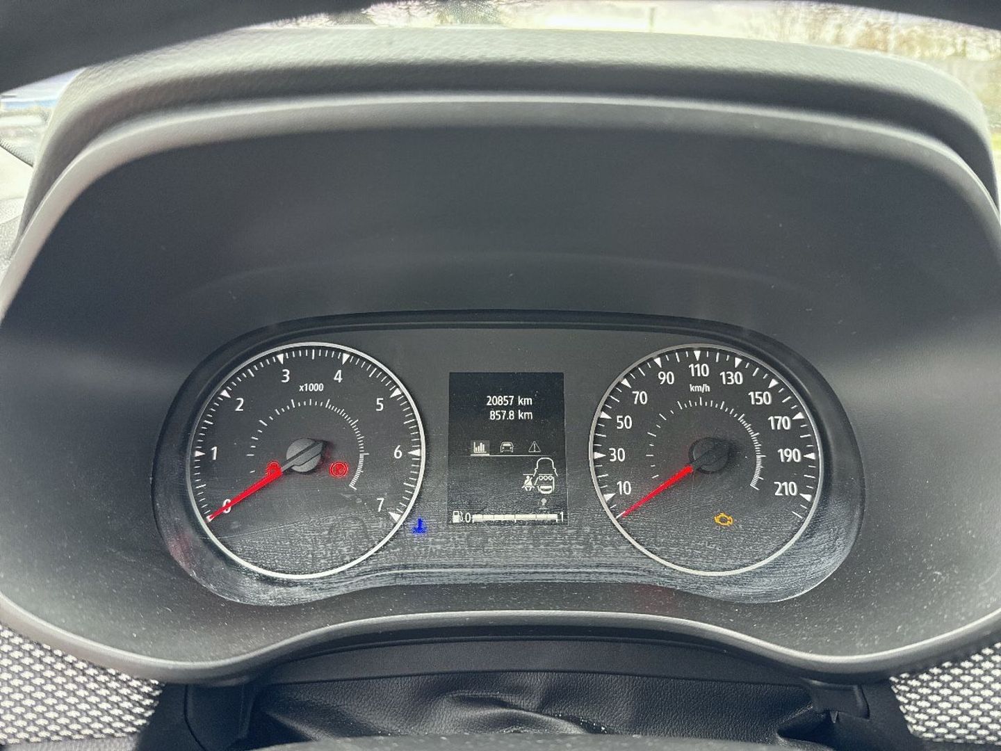 DACIA JOGGER - 1.0 TCe 110 BV6 EXPRESSION GPS Caméra JA 16" 7PL