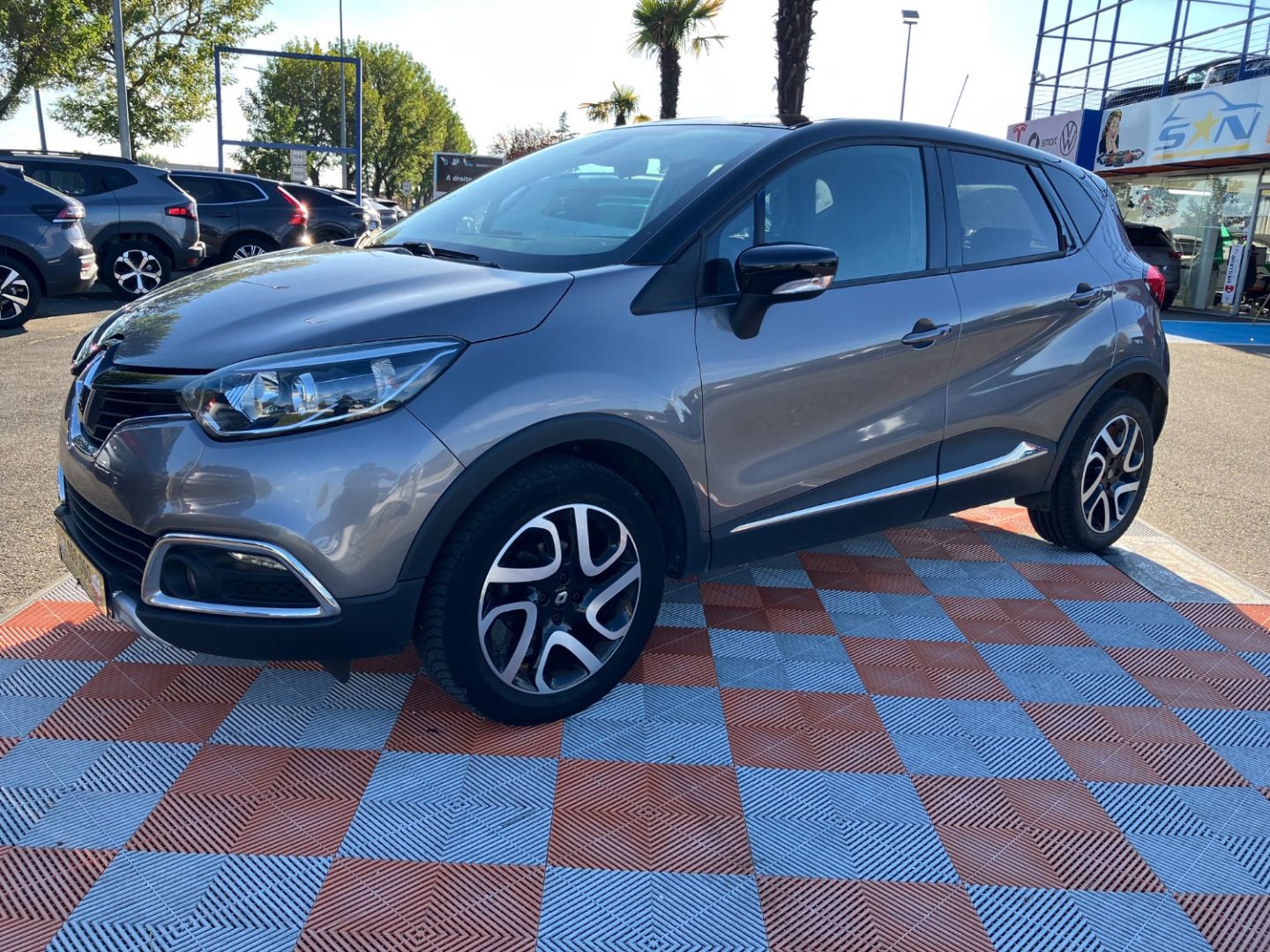 RENAULT CAPTUR - 0.9 TCE 90 XMOD HELLY HANSEN E.GRIP GPS Caméra