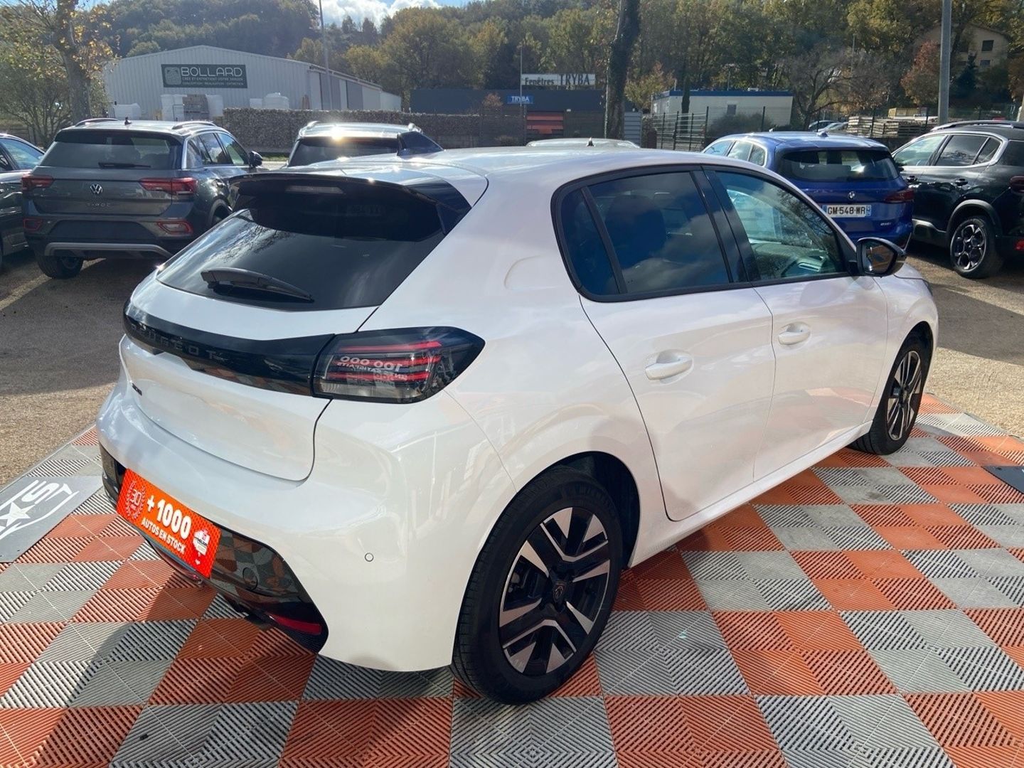 PEUGEOT 208 - 100 BV6 ALLURE Radars AV-AR Ecran 10"