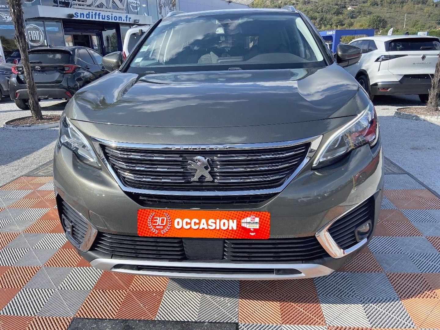 PEUGEOT 5008 - 2.0 HDI 150 ALLURE 1ER MAIN