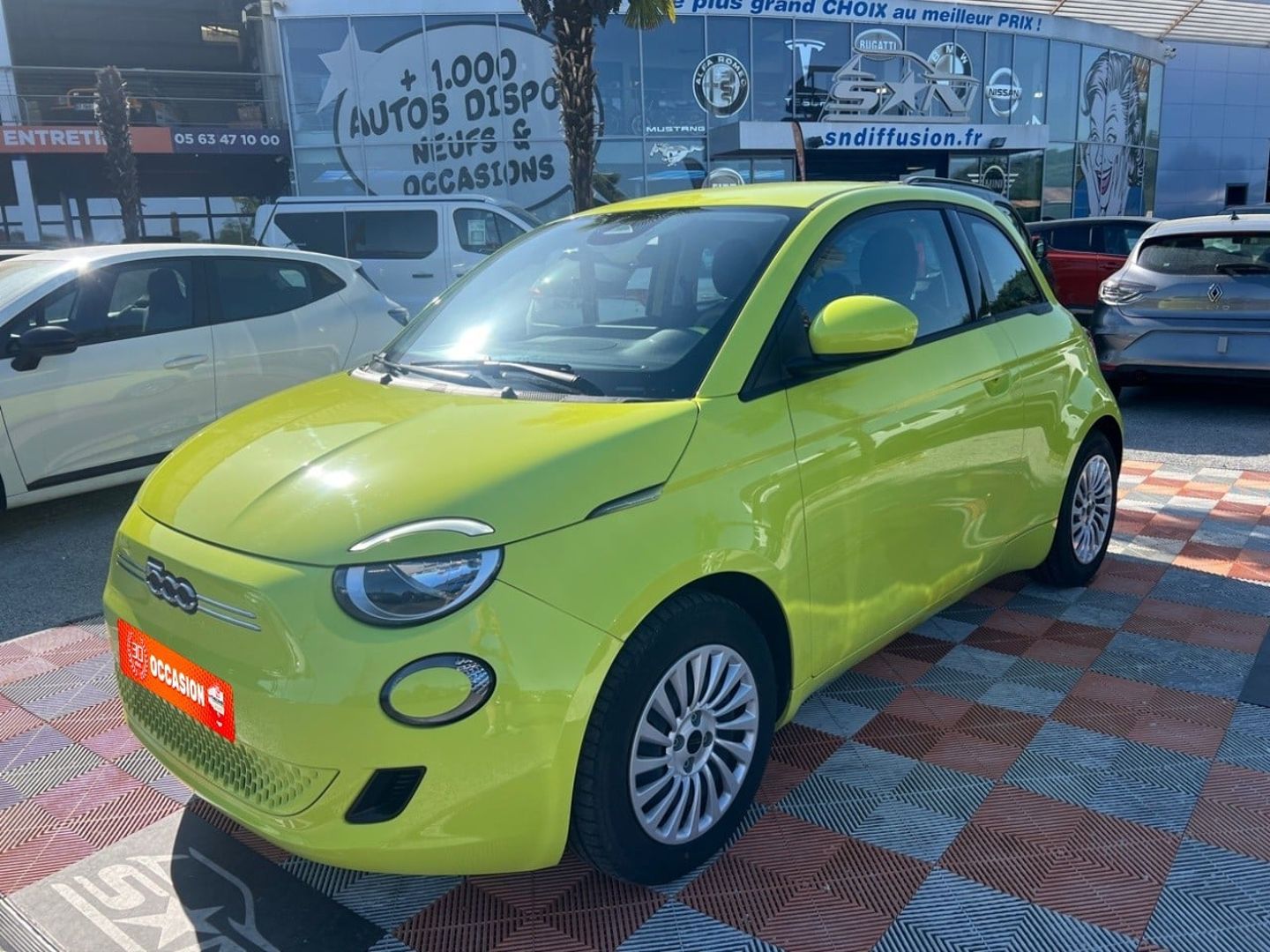 FIAT 500 E - ELECTRIQUE 95 NOUVELLE 500 GPS CAMÉRA BATTERIE 23.8KWH (2024)