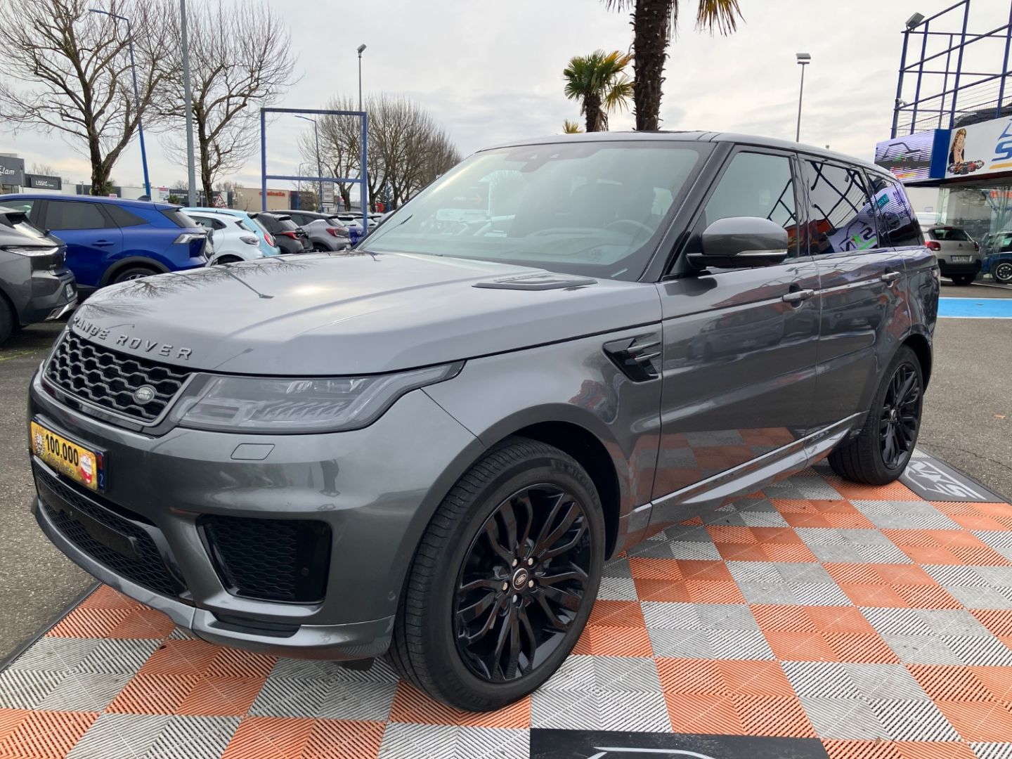 LAND ROVER RANGE ROVER SPORT - 3.0 SDV6 306 HSE DYNAMIC CUIR Toit Hifi Tete Haute Hayon JA 21"