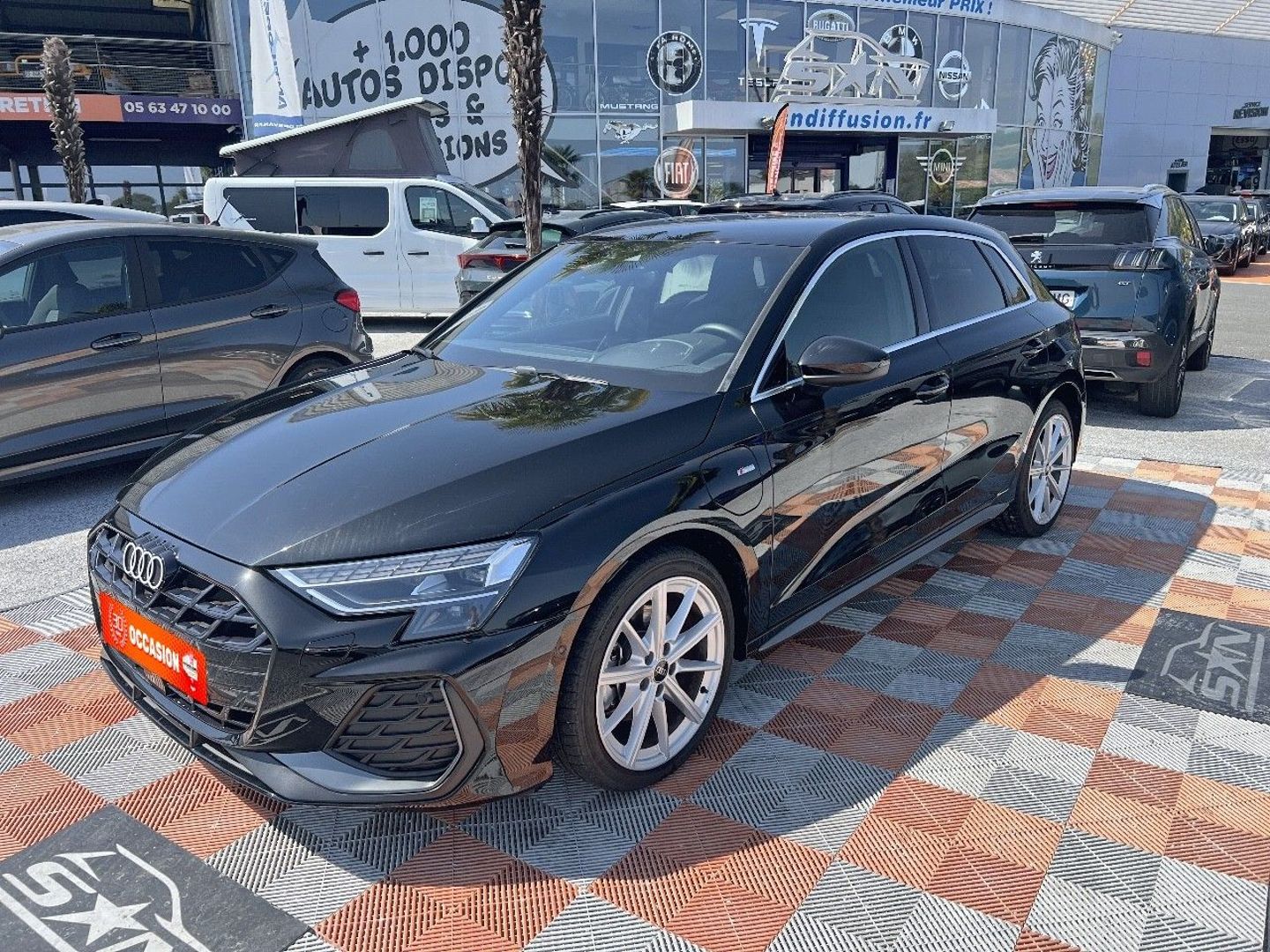 AUDI A3 SPORTBACK - 40 TFSIe 204 S-TRONIC S-LINE GPS Caméra +7000€ d'Options
