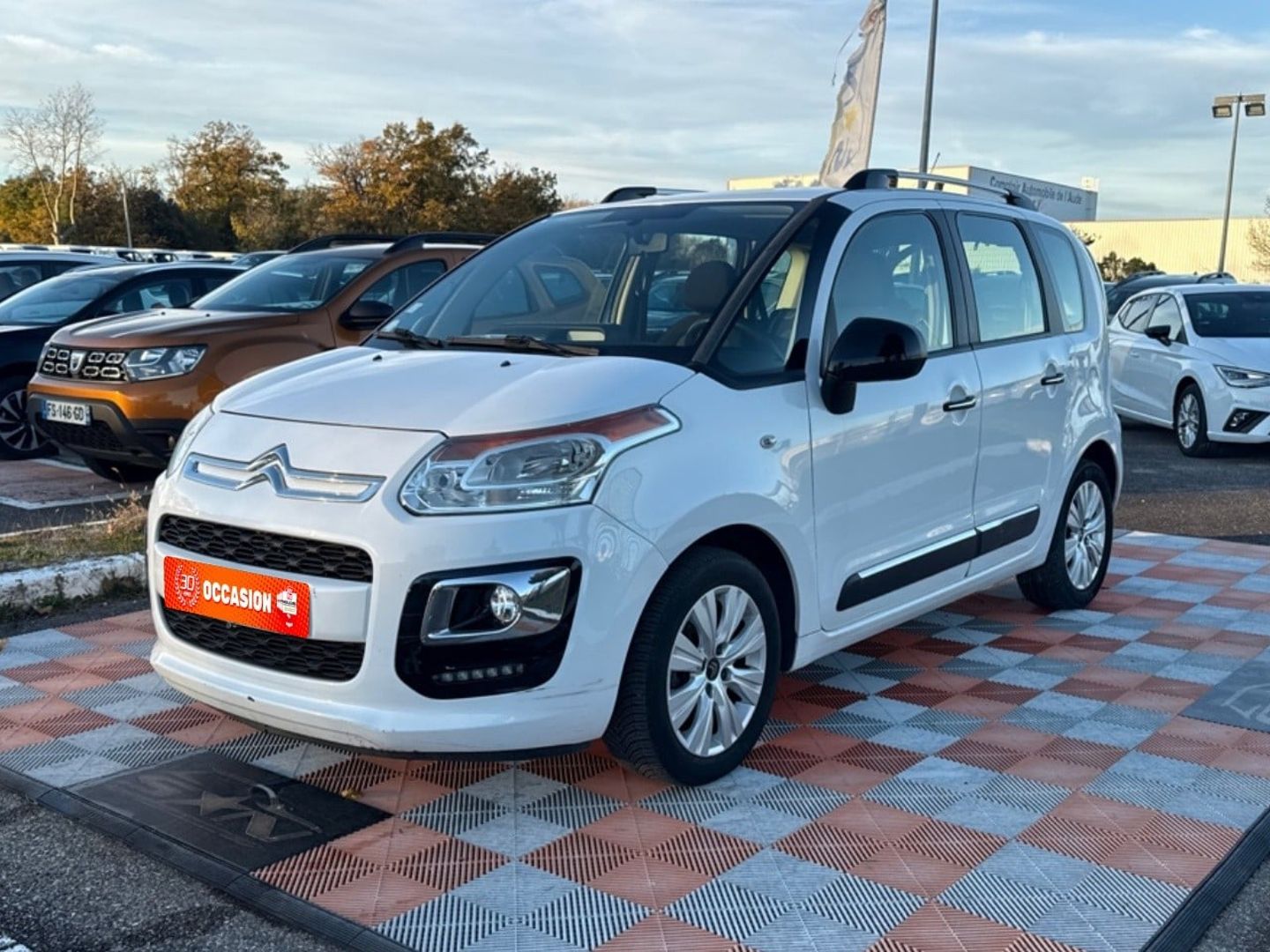 CITROEN C3 PICASSO 1.2 110 FEEL EDITION JA 16" Radar Barres