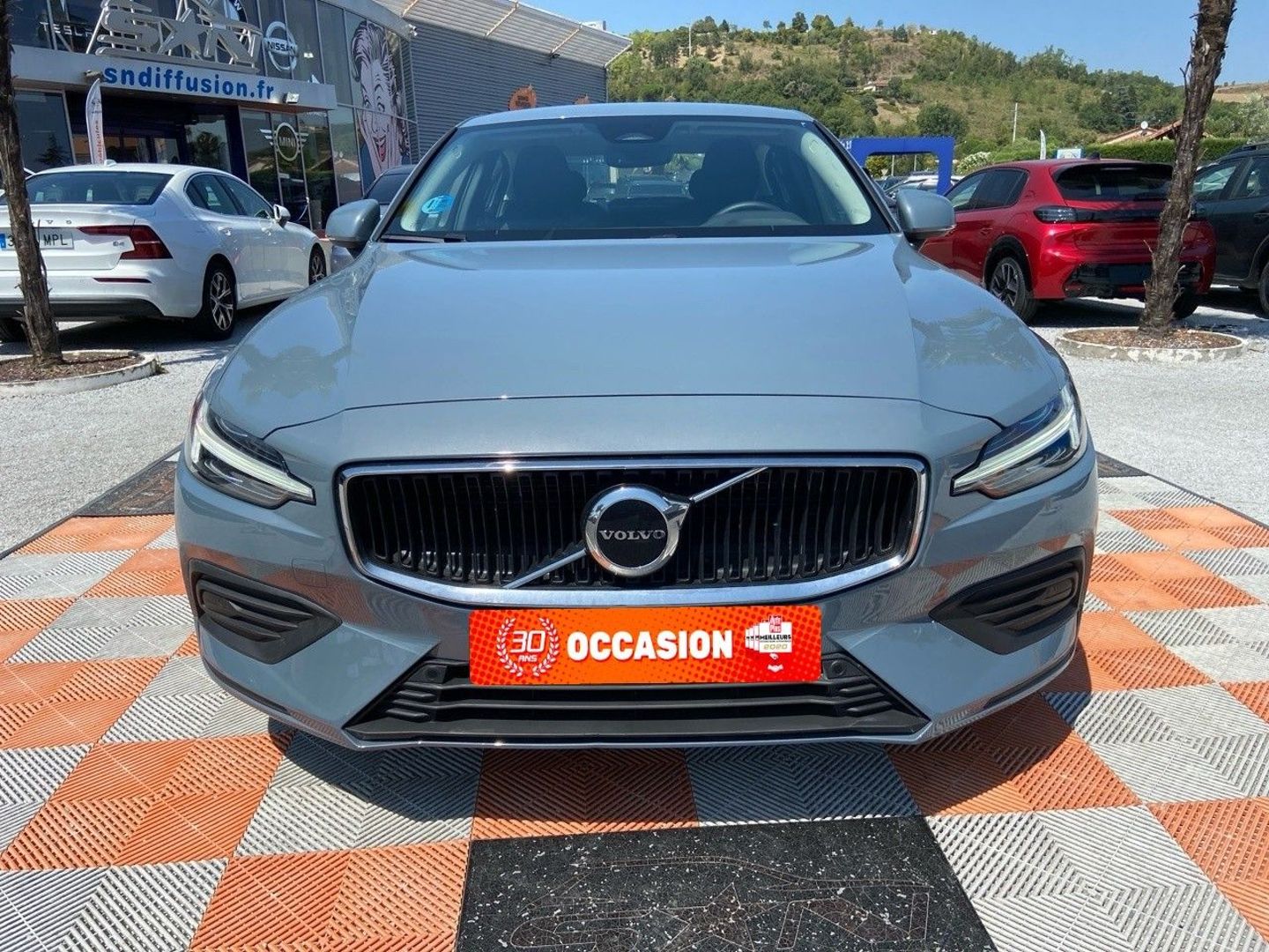 VOLVO S60 - B4 197 MHEV BVA CORE + GPS Caméra