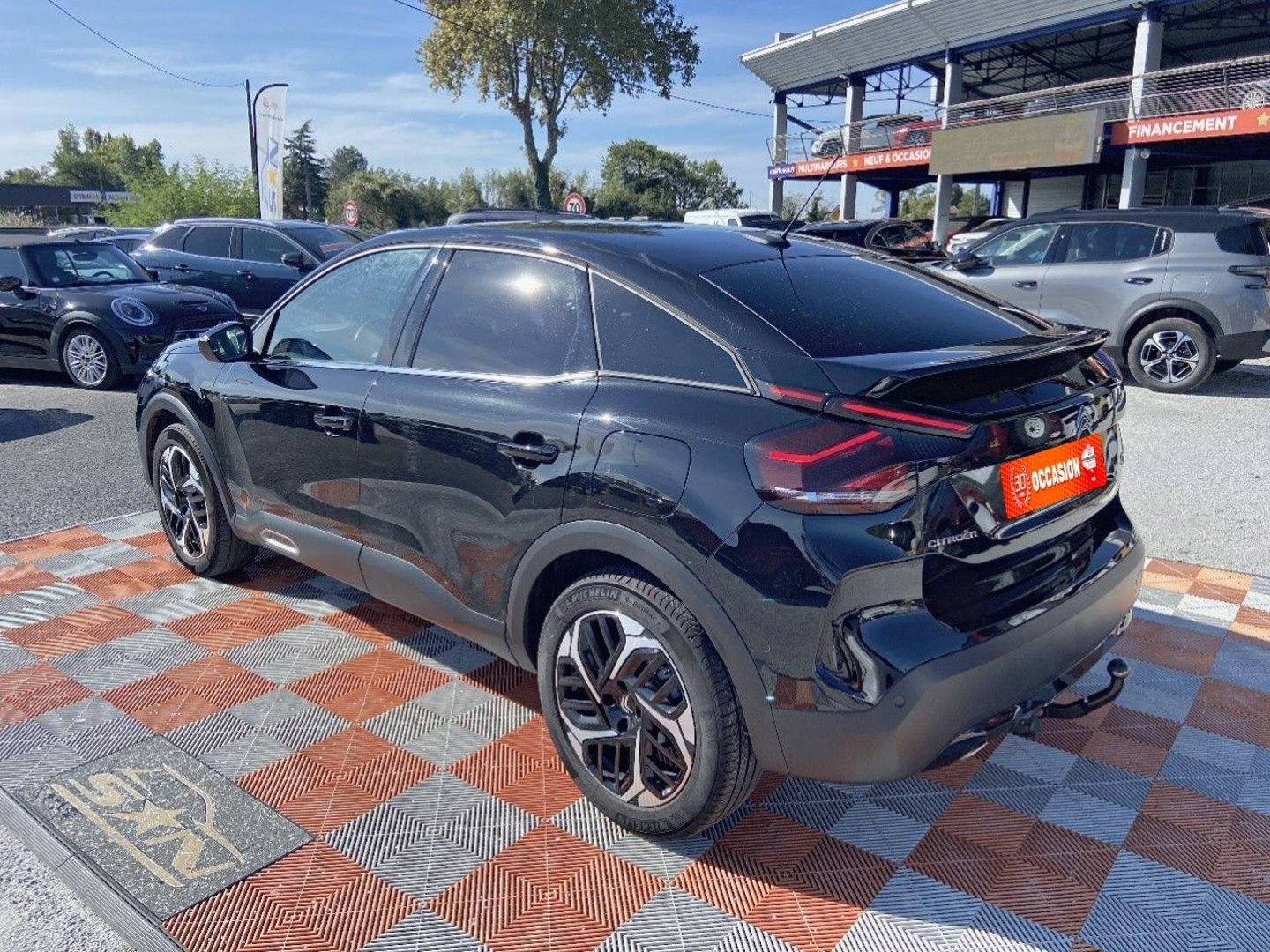 CITROEN C4 - 1.2 PURETECH 130 EAT8 SHINE 1 ère main