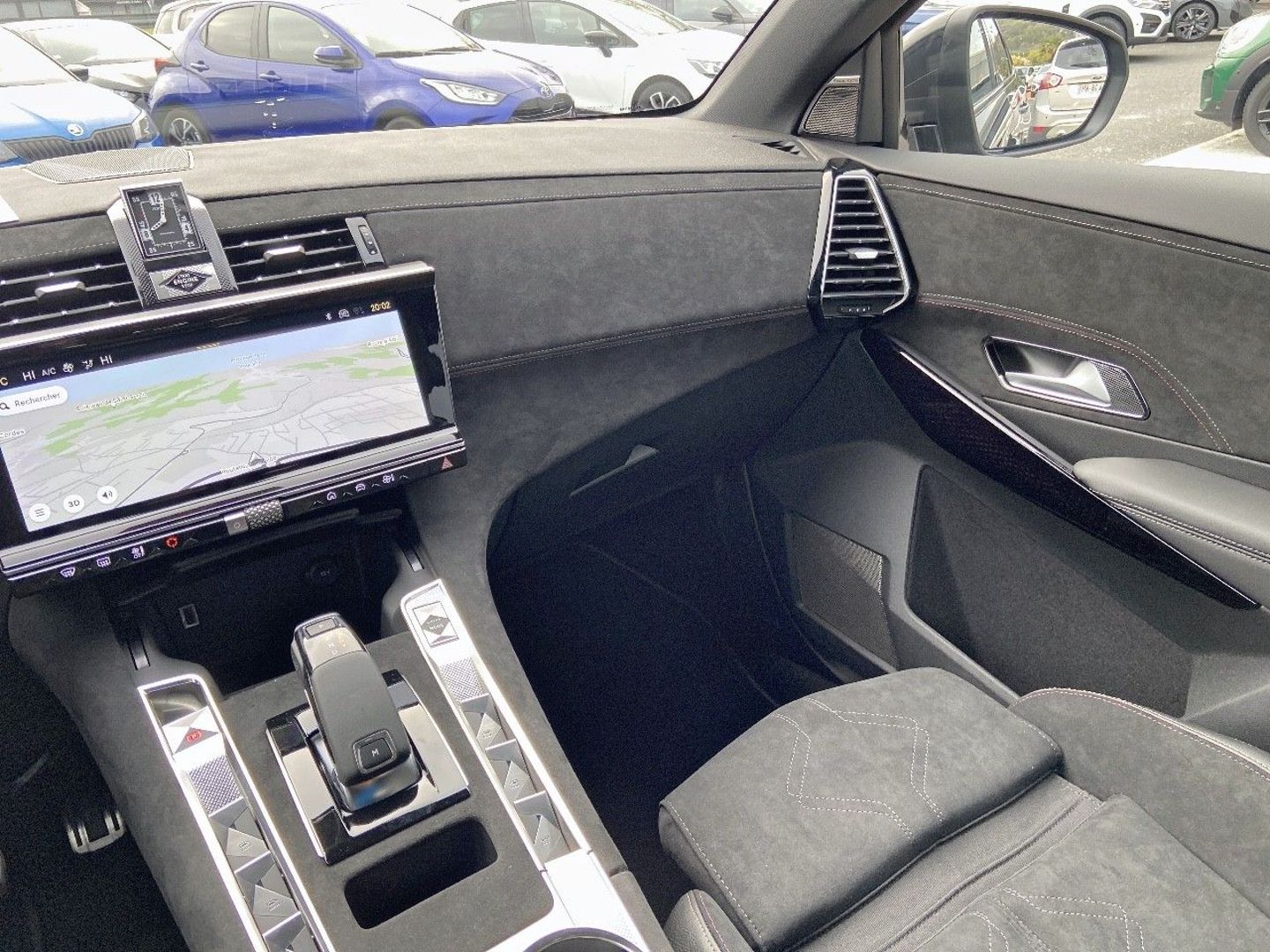 DS DS7 - BlueHDi 130 EAT8 PALLAS Pack Confort Hayon Hifi Focal