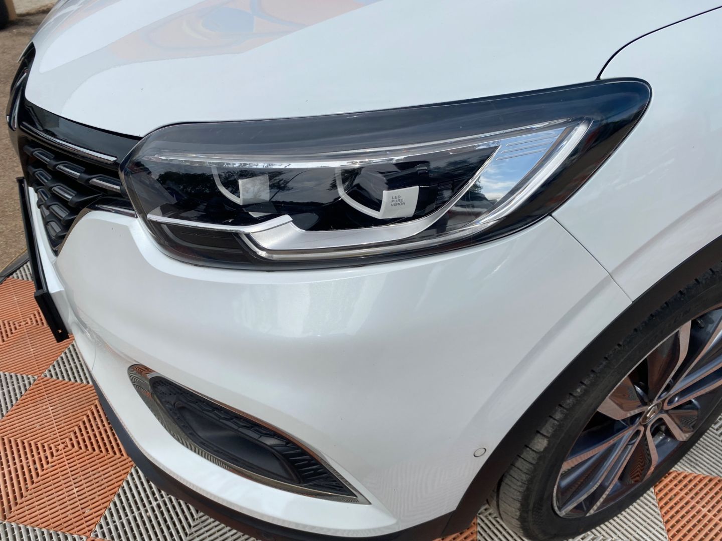 RENAULT KADJAR - BlueDCi 115 BV6 INTENS TOIT PANO