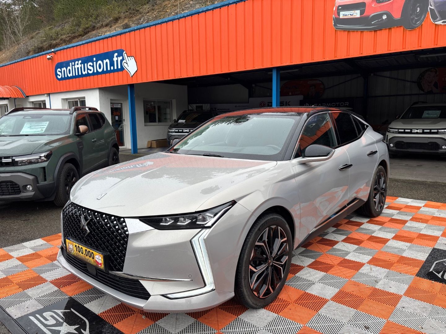 DS DS4 - Puretech 130 EAT8 RIVOLI GPS Caméra 360° Hayon