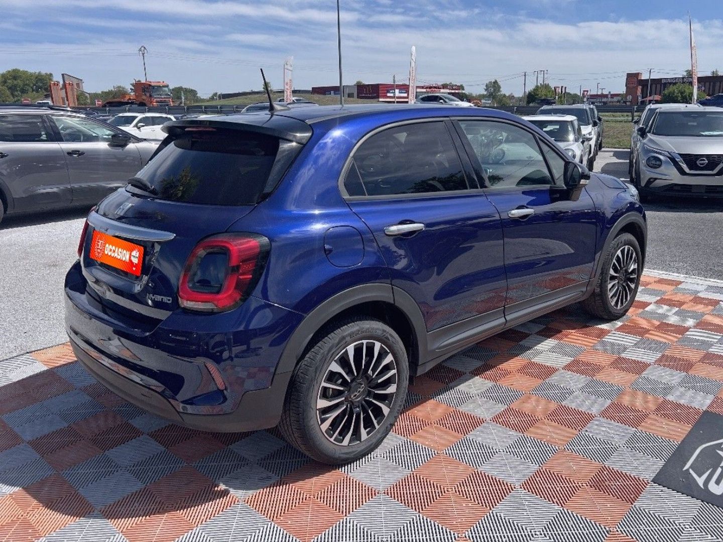 FIAT 500 X - 1.5 FIREFLY 130 HYBRID DCT7 Caméra Radars AV-AR
