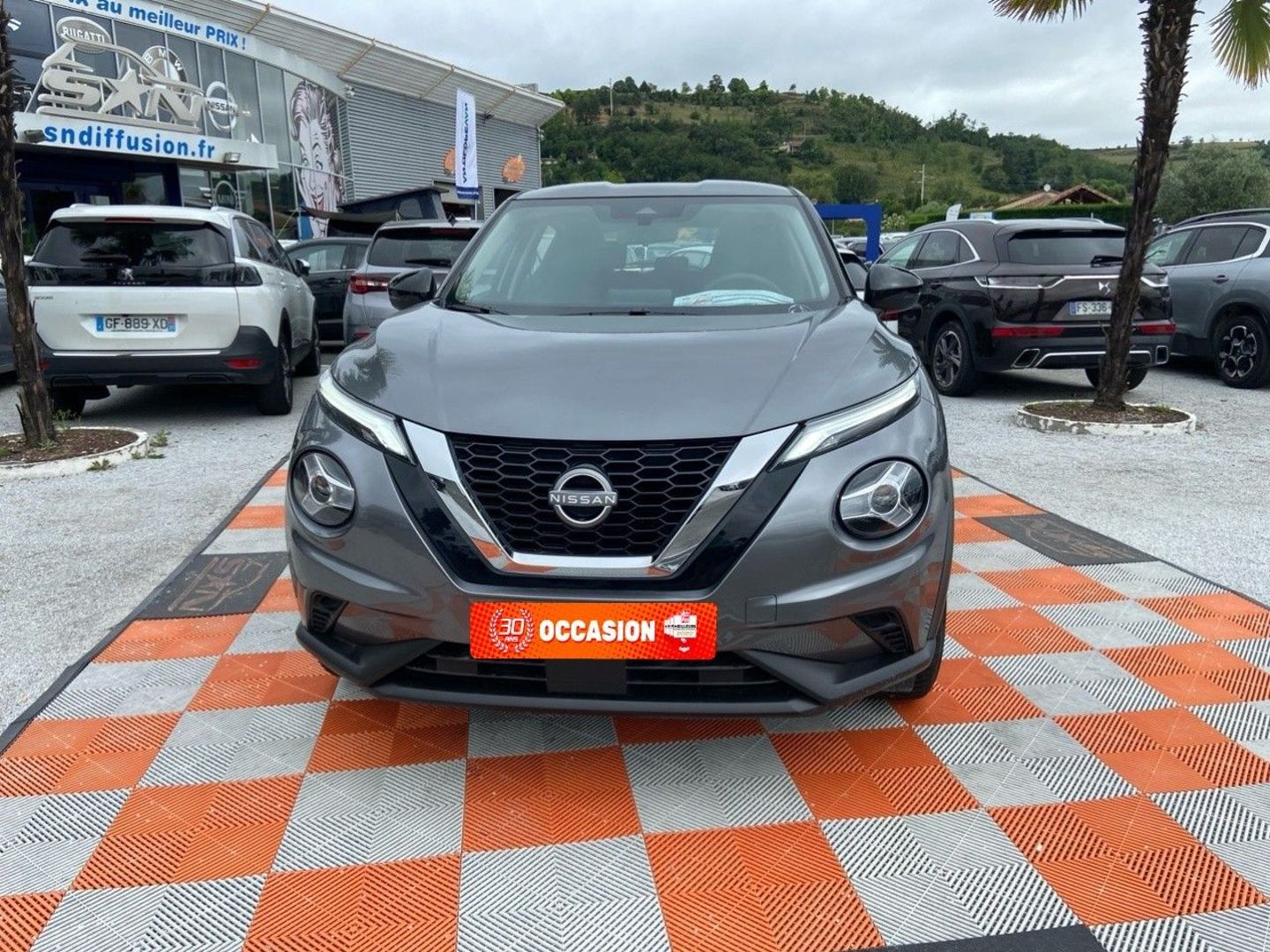 NISSAN JUKE - 1.0 DIG-T 114 DCT-7 BUSINESS EDITION GPS Caméra