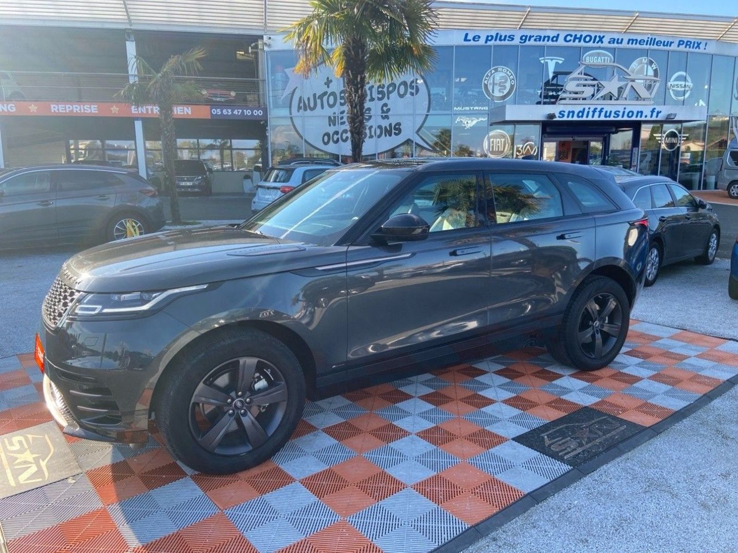 LAND ROVER VELAR D240 HSE R-DYNAMIC D240 HSE