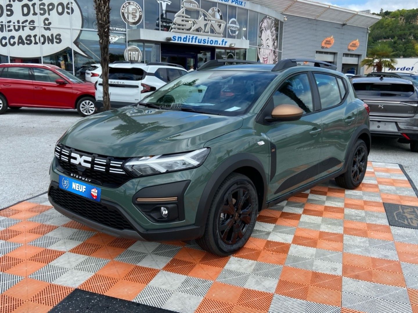 DACIA SANDERO - ECO-G 100 BV6 STEPWAY EXTREME + GPS Caméra JA 16"