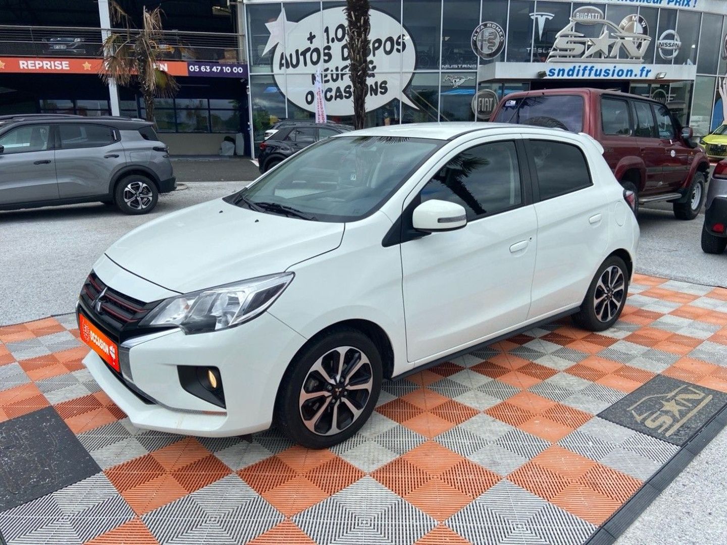 MITSUBISHI SPACE STAR - 1.2 MIVEC 70 RED LINE EDITION