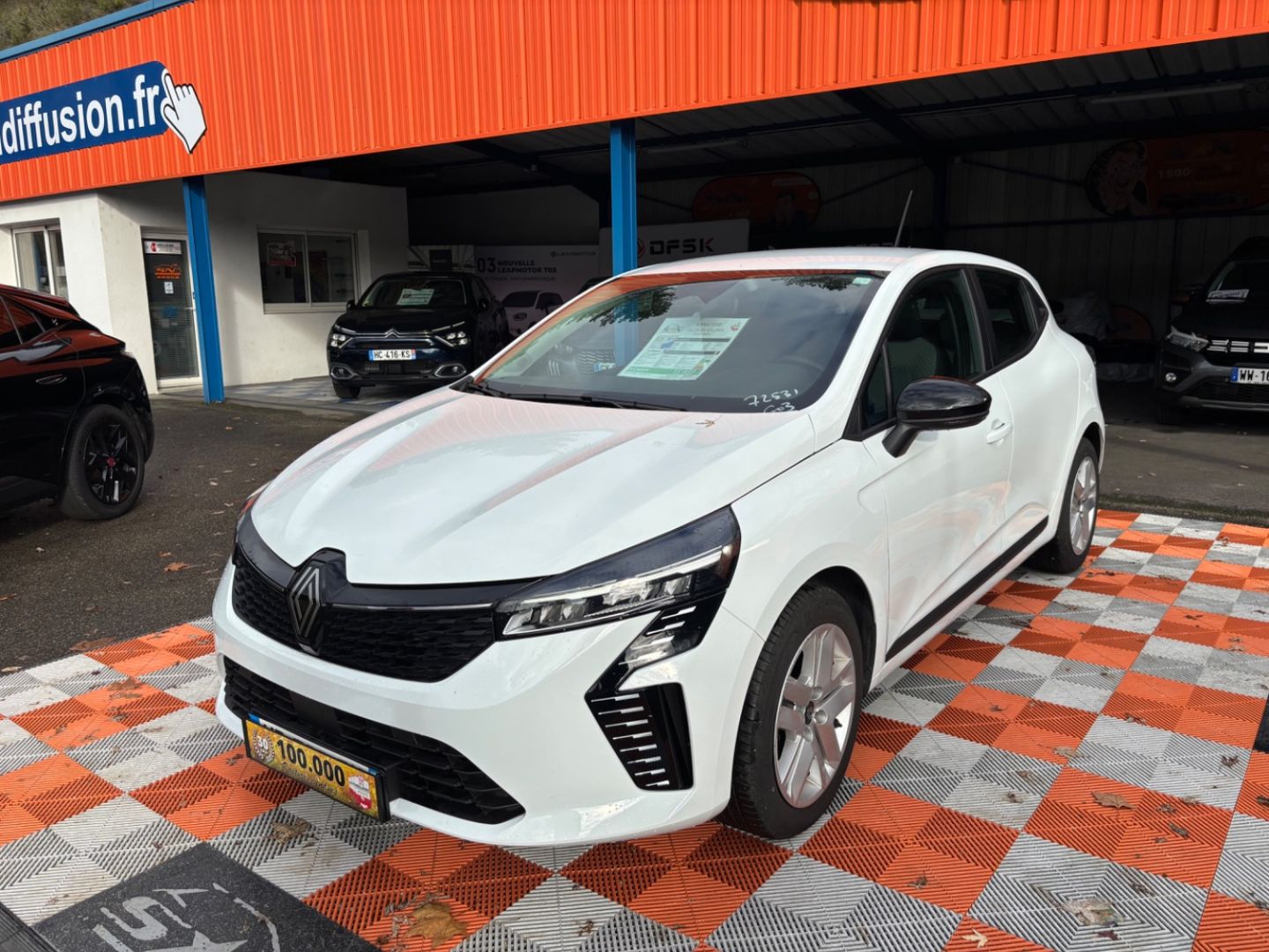 RENAULT CLIO V DCi 100 BV6 EVOLUTION Ecran Radar