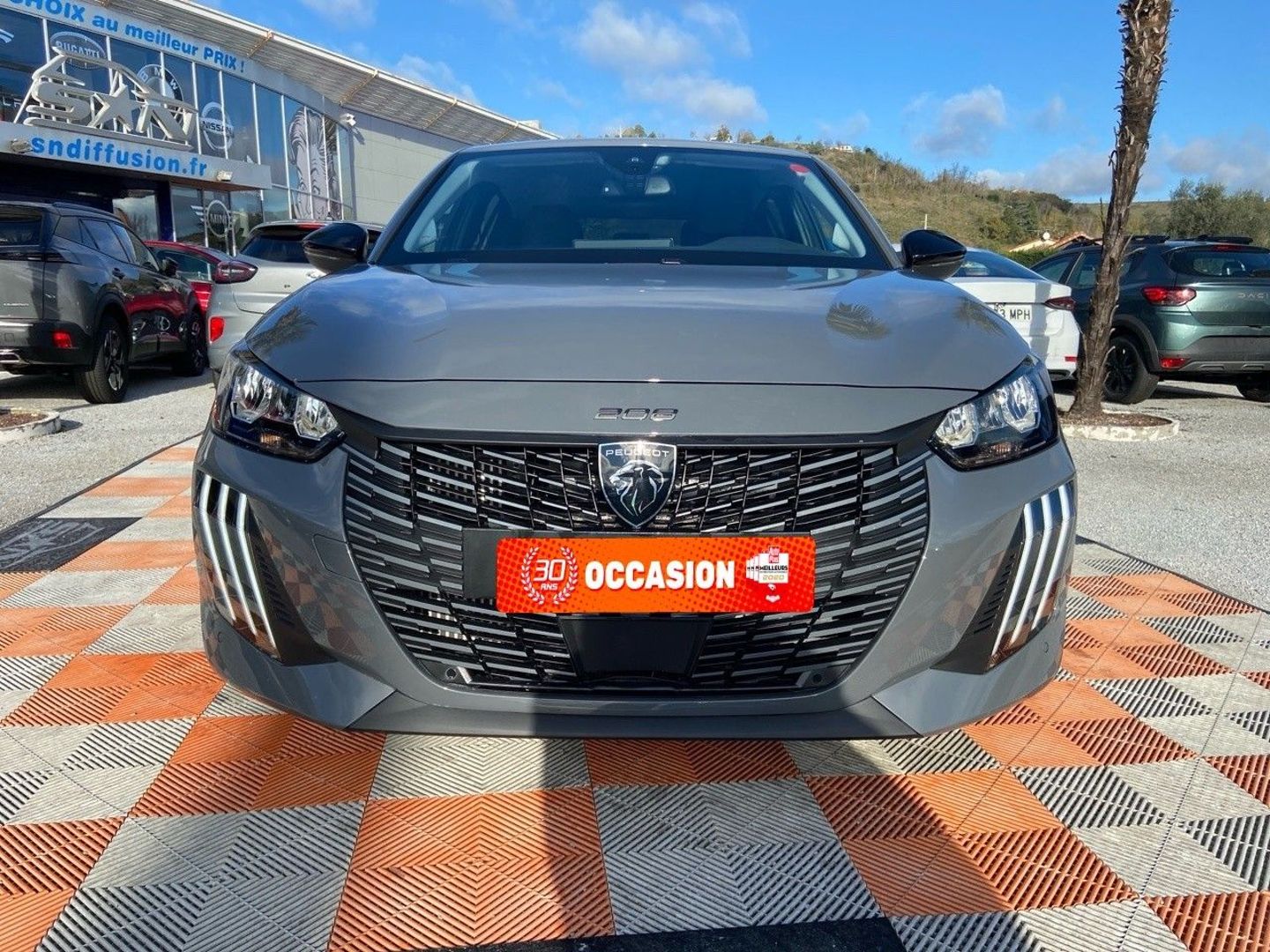 PEUGEOT 208 - 100 BV6 ALLURE Radars AV-AR Ecran 10"