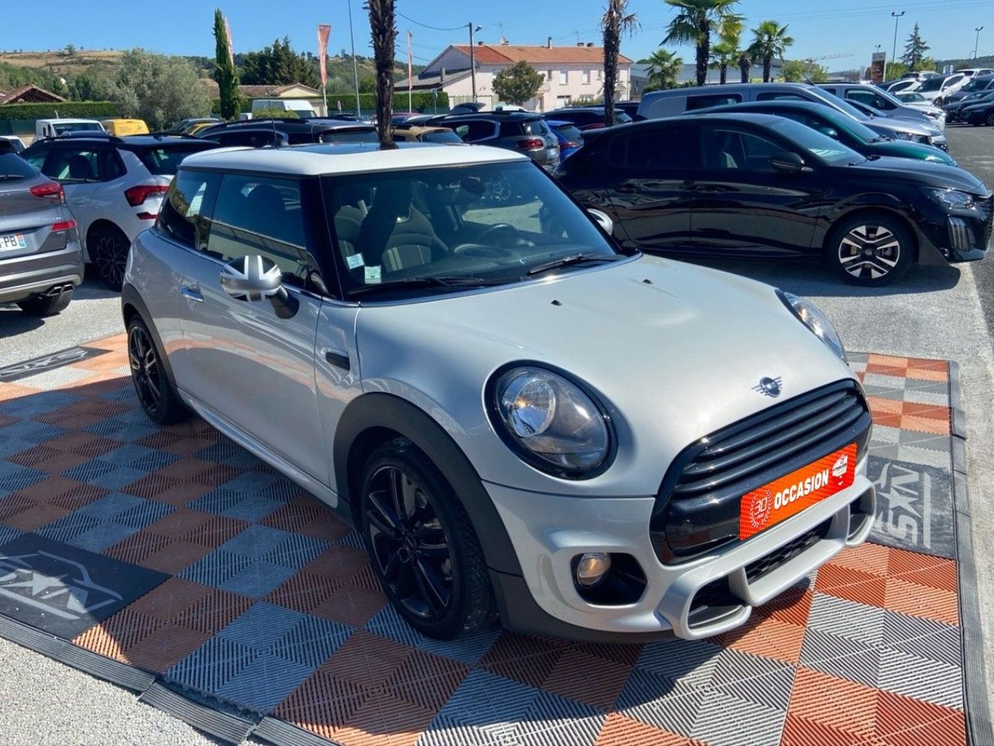MINI COOPER - FINITION JOHN COOPER WORKS