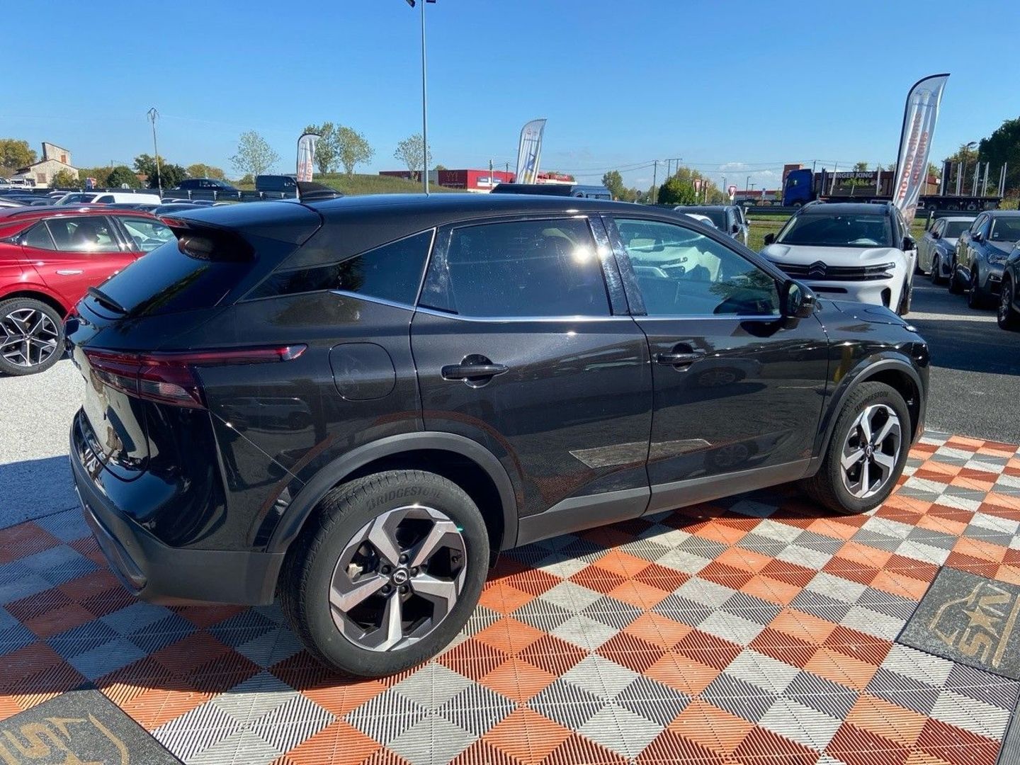 NISSAN QASHQAI - Mild Hybrid 158 X-TRONIC N-CONNECTA Hayon GPS Caméra 360° Pack Hiver