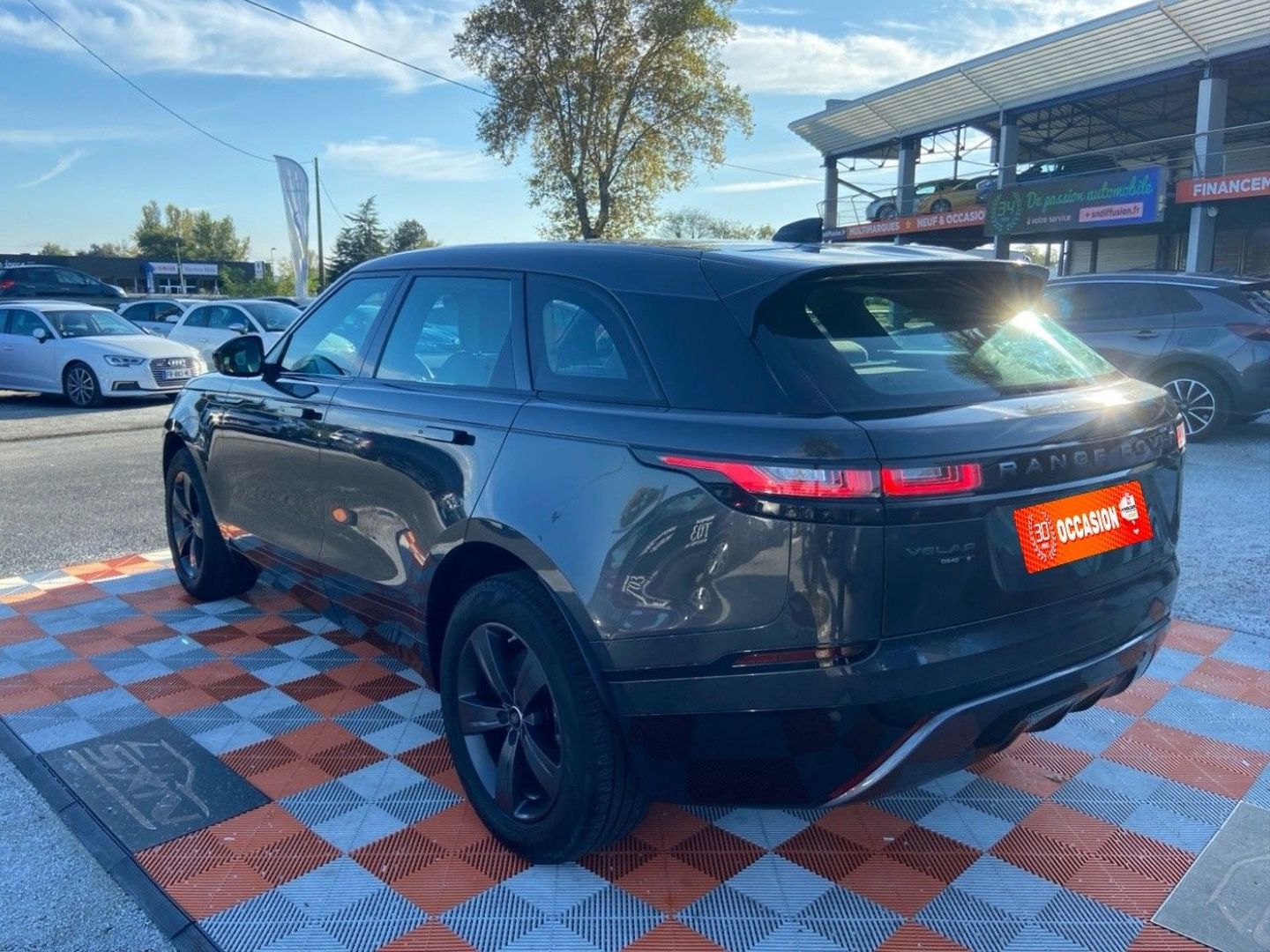 LAND ROVER VELAR D240 HSE R-DYNAMIC - D240 HSE