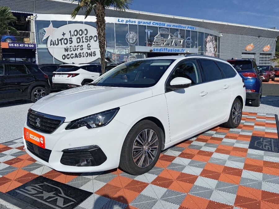 PEUGEOT 308 SW - BlueHDi 130 BV6 ALLURE PACK Full LEDS Attelage