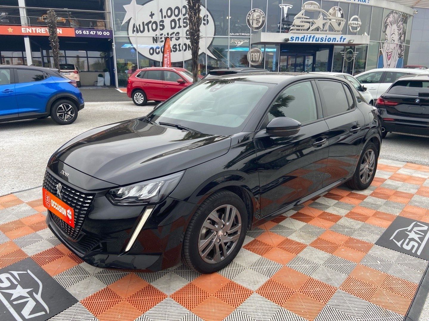 PEUGEOT 208 - PureTech 100 BV6 STYLE GPS LEDS JA 16" Radar