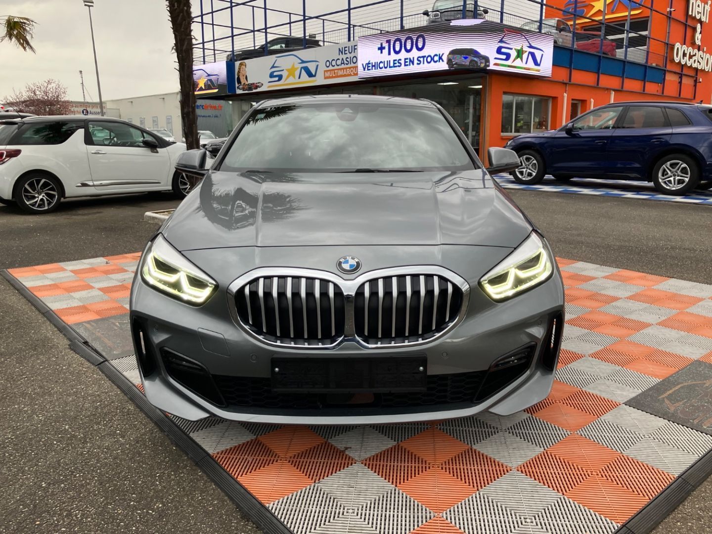 BMW SERIE 1 - 118iA 136 DKG7 M SPORT GPS Pro Caméra JA 18" Keyless