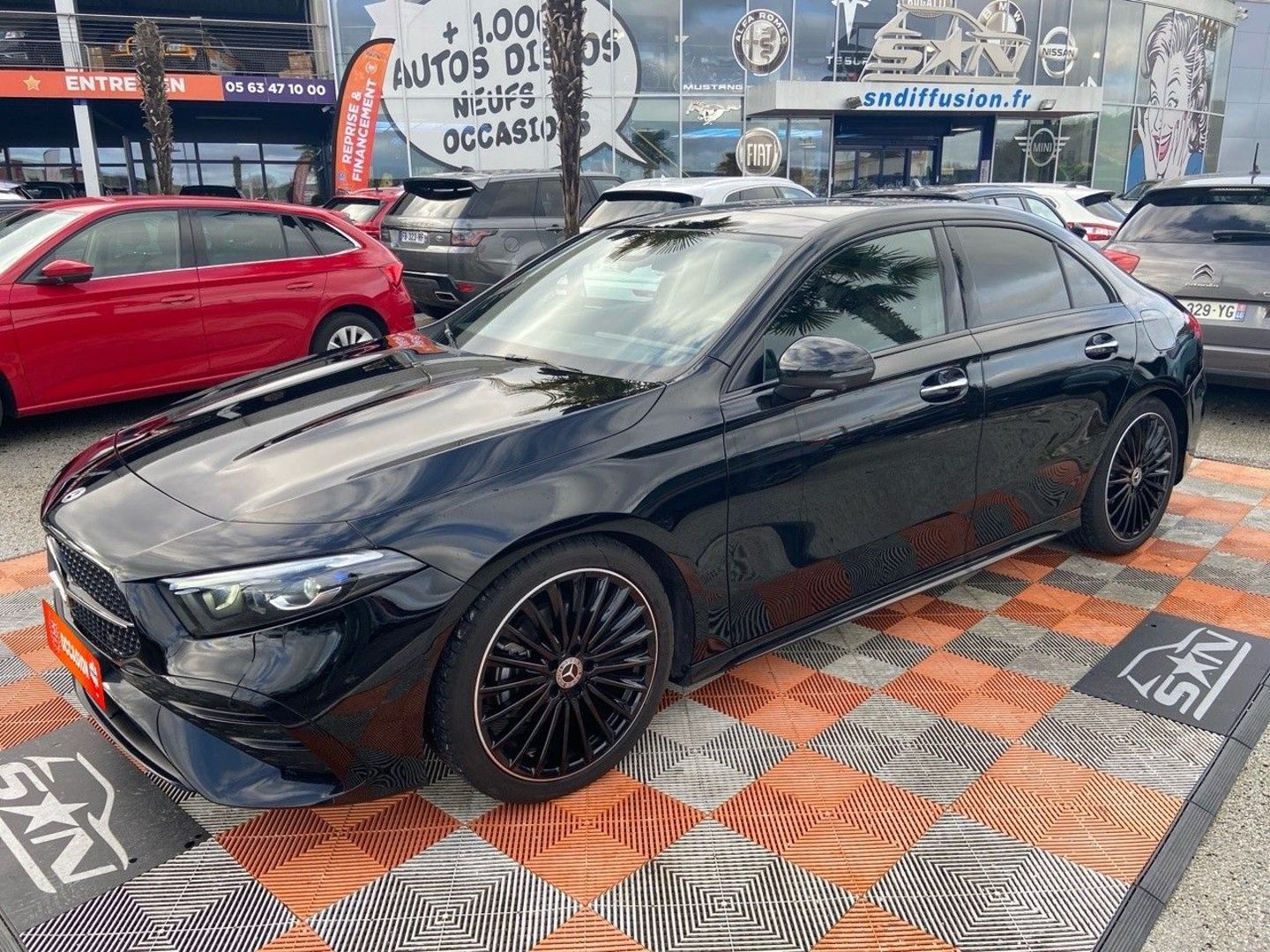 MERCEDES-BENZ CLASSE A - BERLINE 2.0 150 8G-TRONIC AMG LINE JA NOIRES TOE PACK PREMIUM PLUS