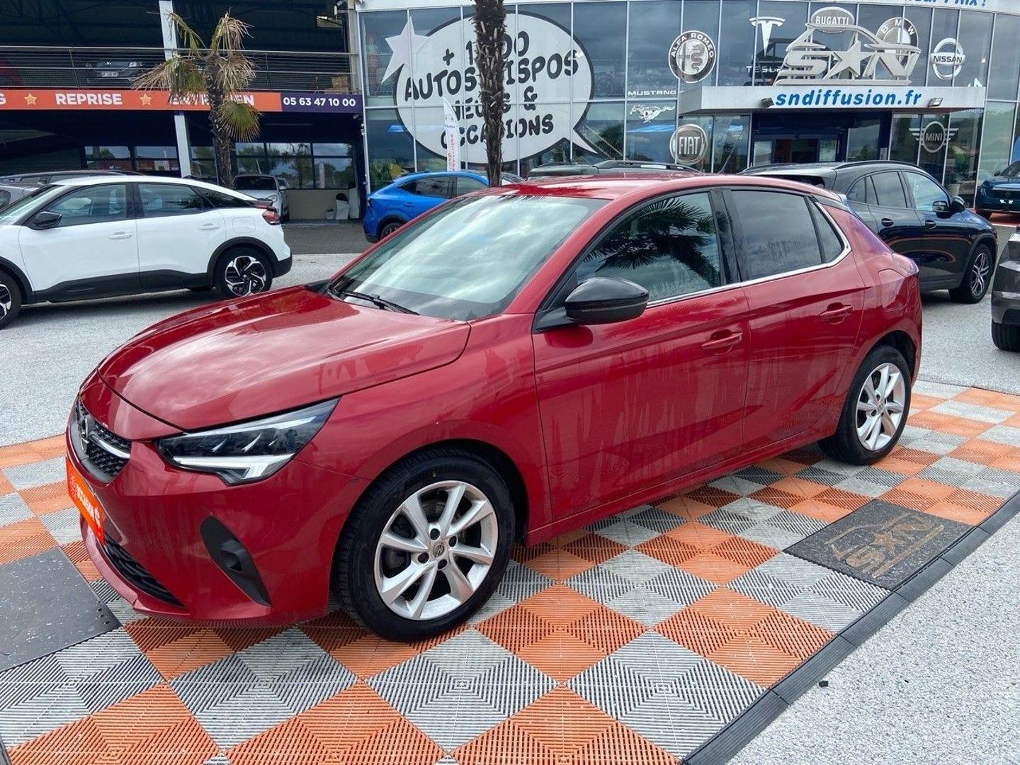 OPEL CORSA - 1.2 TURBO 100 BV6 ELEGANCE Caméra