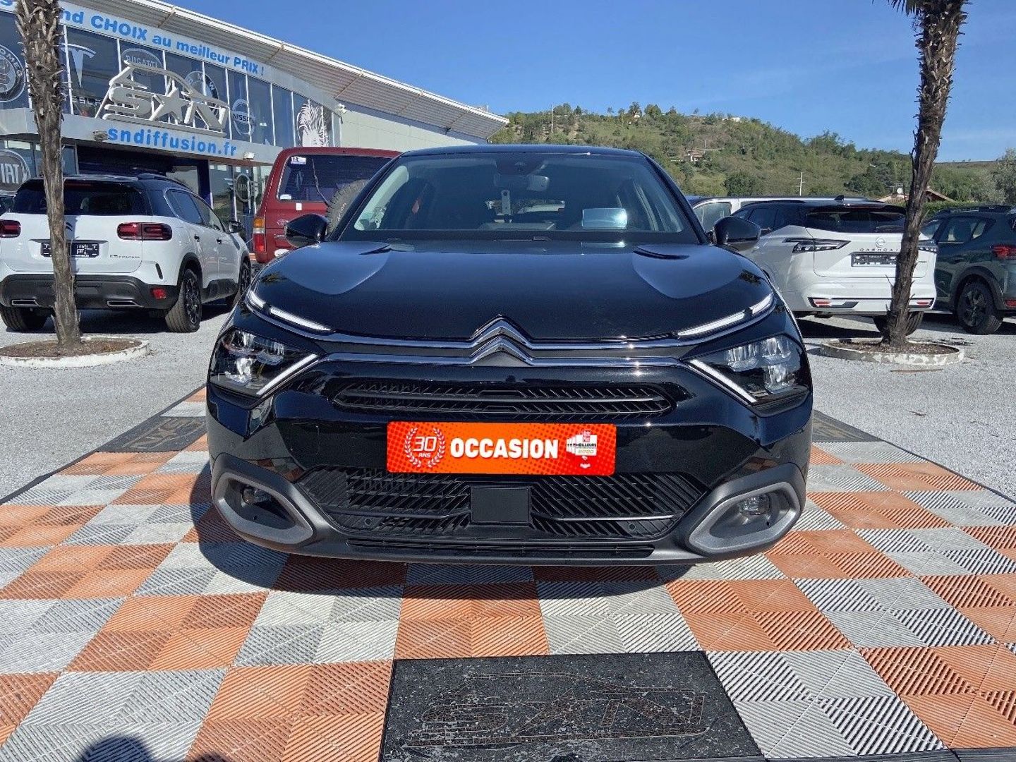 CITROEN C4 - 1.2 PURETECH 130 EAT8 SHINE 1 ère main