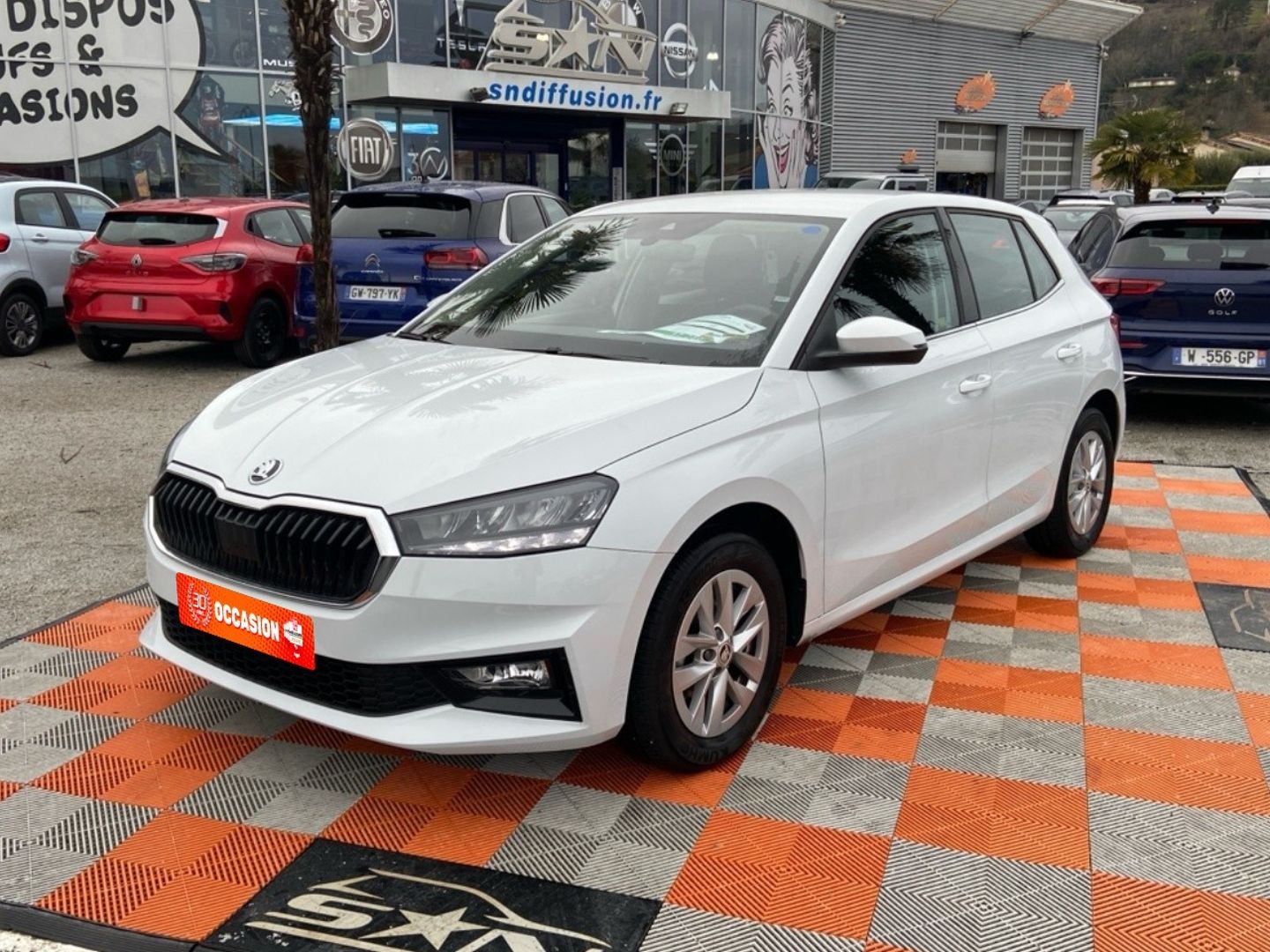 SKODA FABIA 1.0 TSI 95 AMBITION Ecran 8" JA 15"