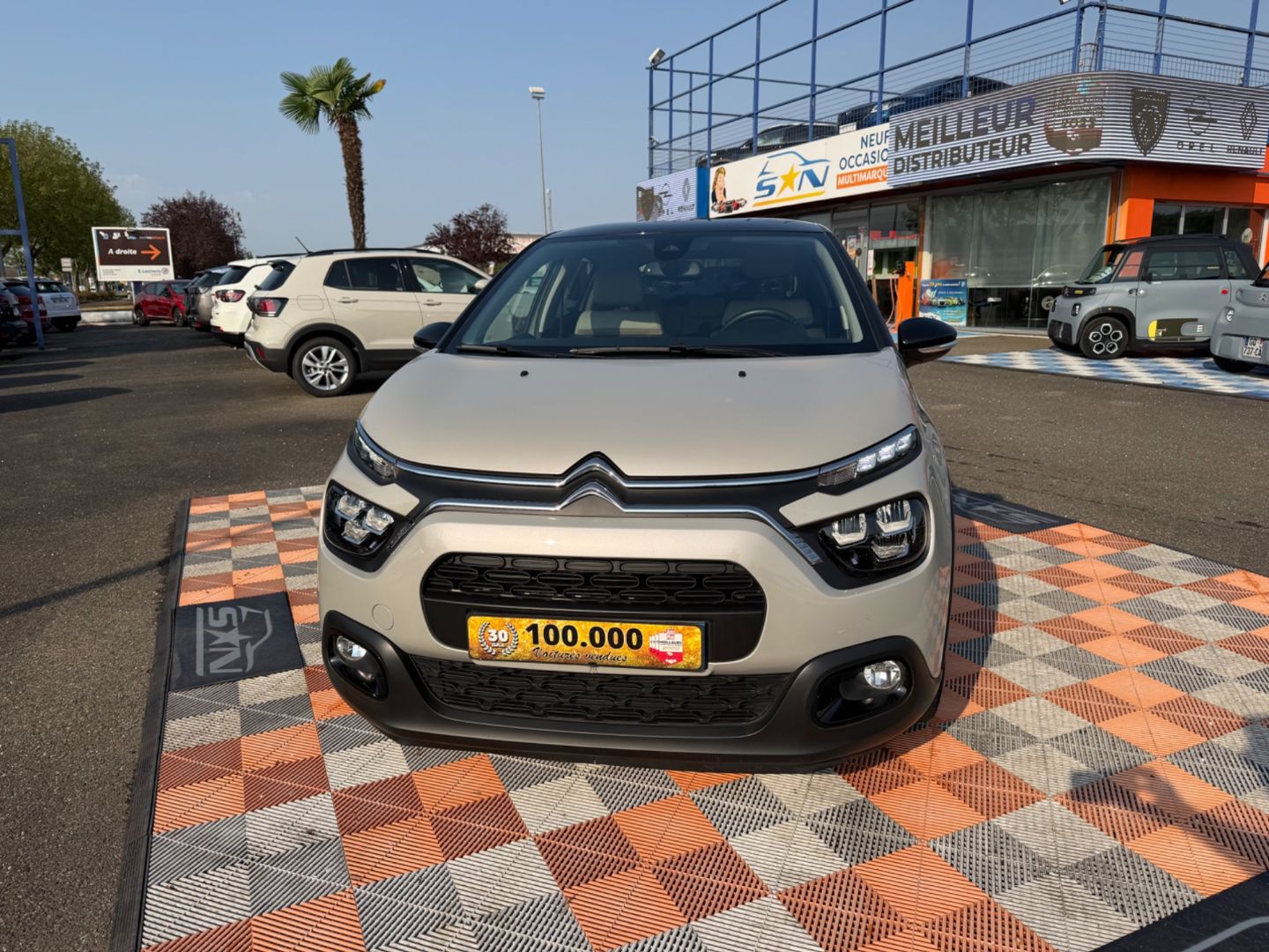 CITROEN C3 - PureTech 83 SHINE PACK GPS Caméra ADML