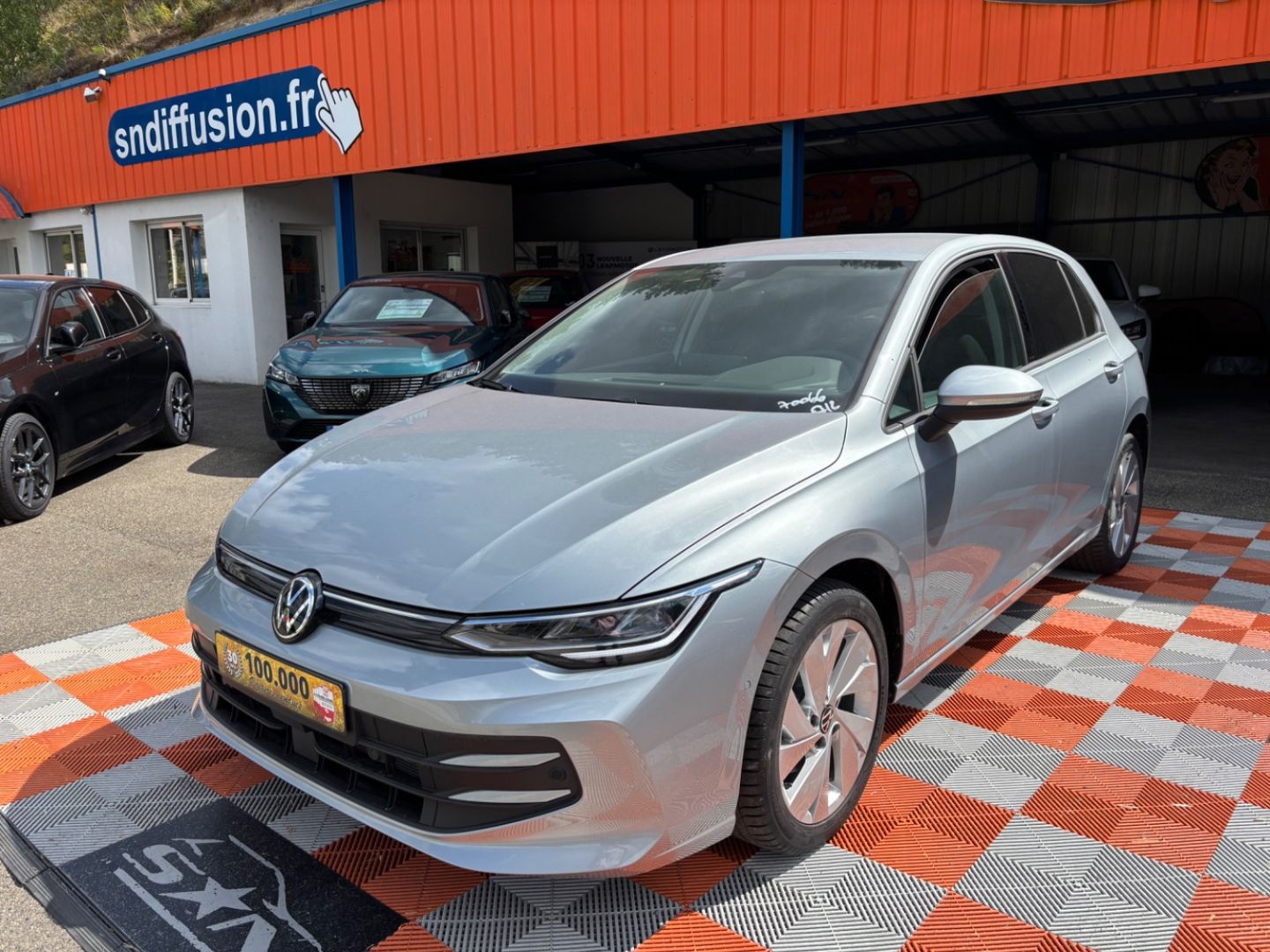 VOLKSWAGEN GOLF - VIII 2.0 TDI 150 DSG7 EDITION PLUS Caméra LEDS Cockpit