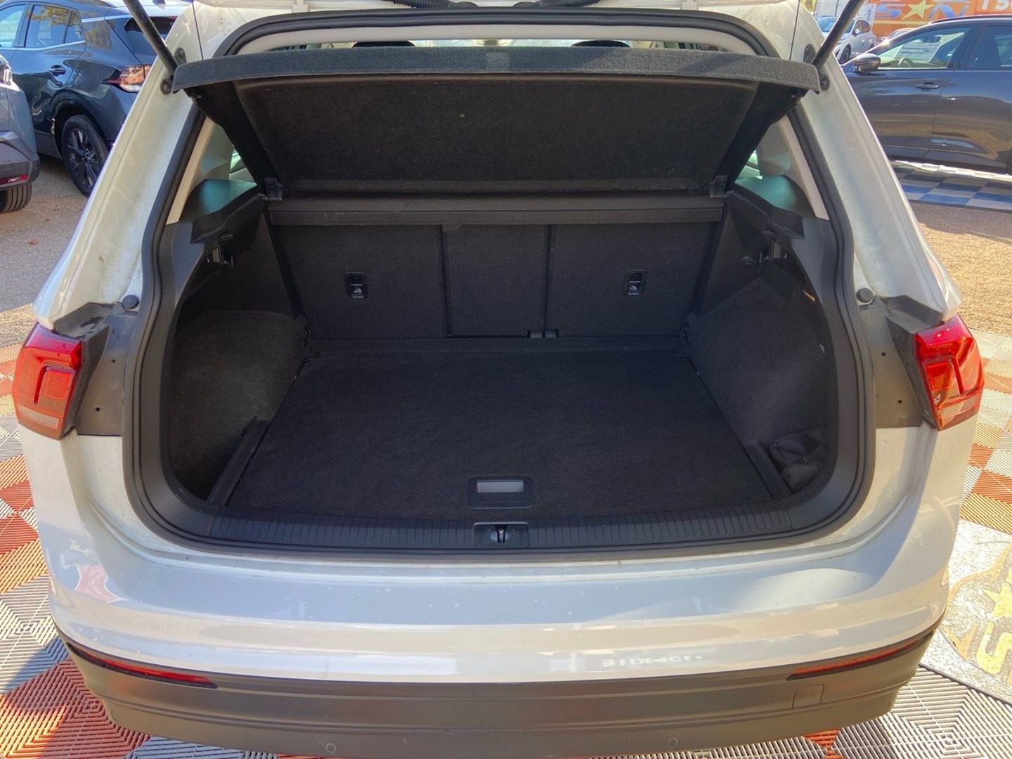 VOLKSWAGEN TIGUAN - 2.0 TDI 115 BV6 CONFORTLINE BUSINESS