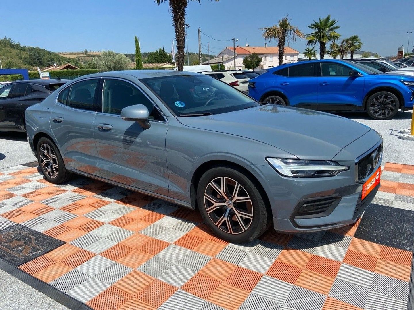VOLVO S60 - B4 197 MHEV BVA CORE + GPS Caméra